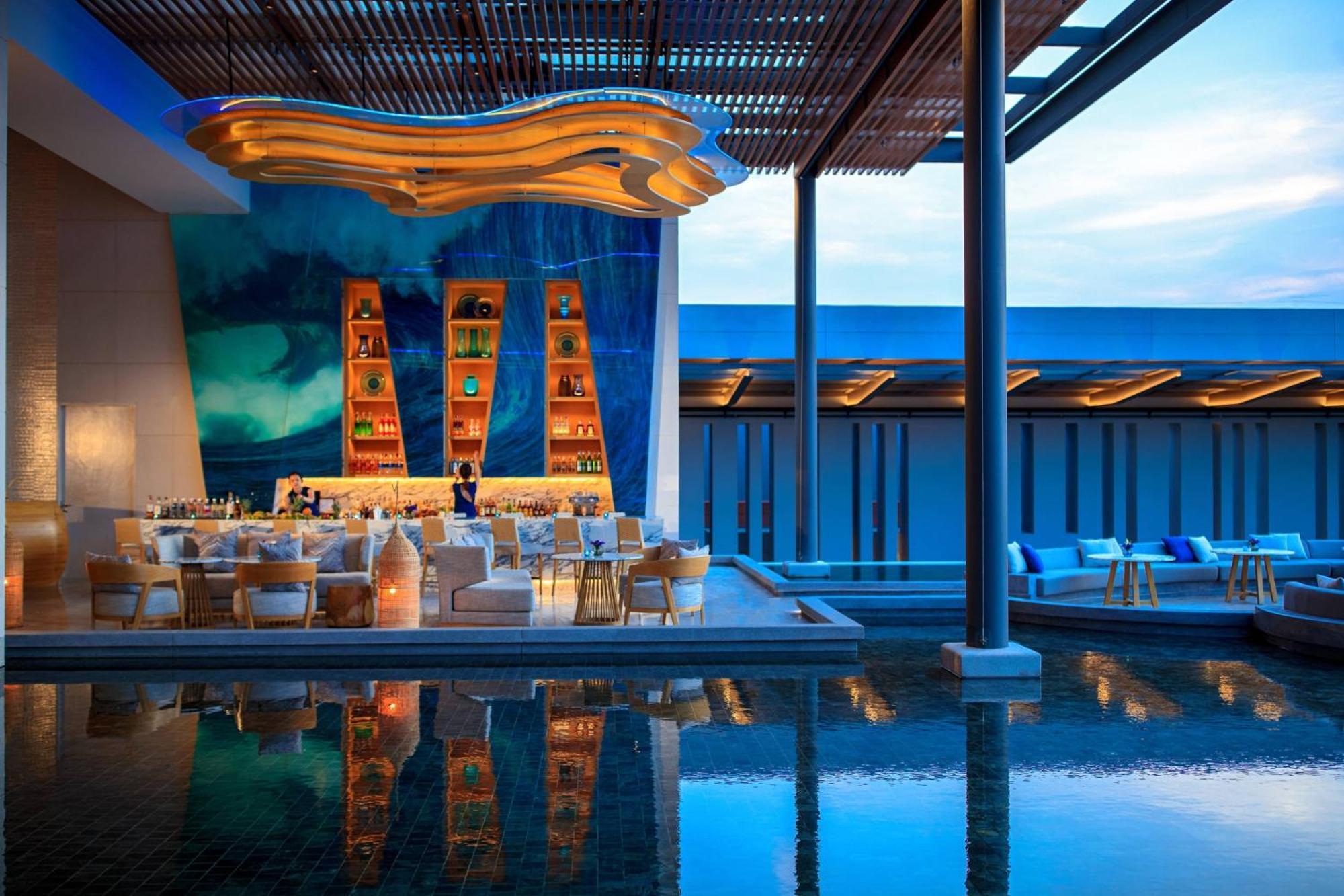Hotel Renaissance Pattaya & Na Chom Thian