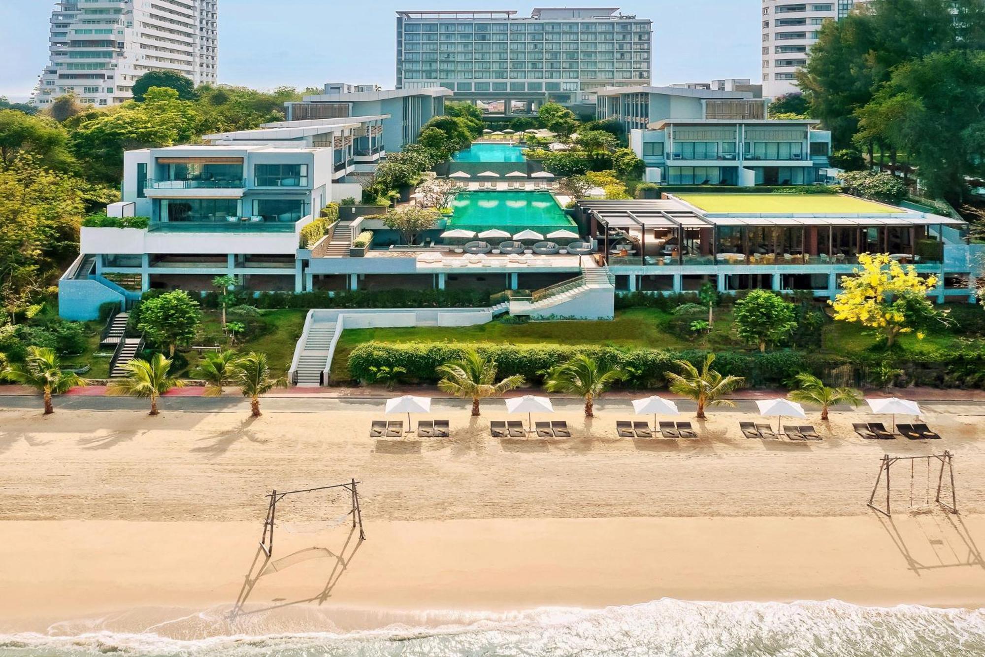 Renaissance Pattaya & Hotel 5*