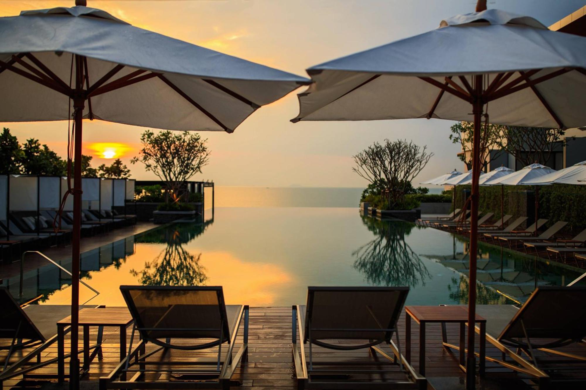 Renaissance Pattaya & 5*