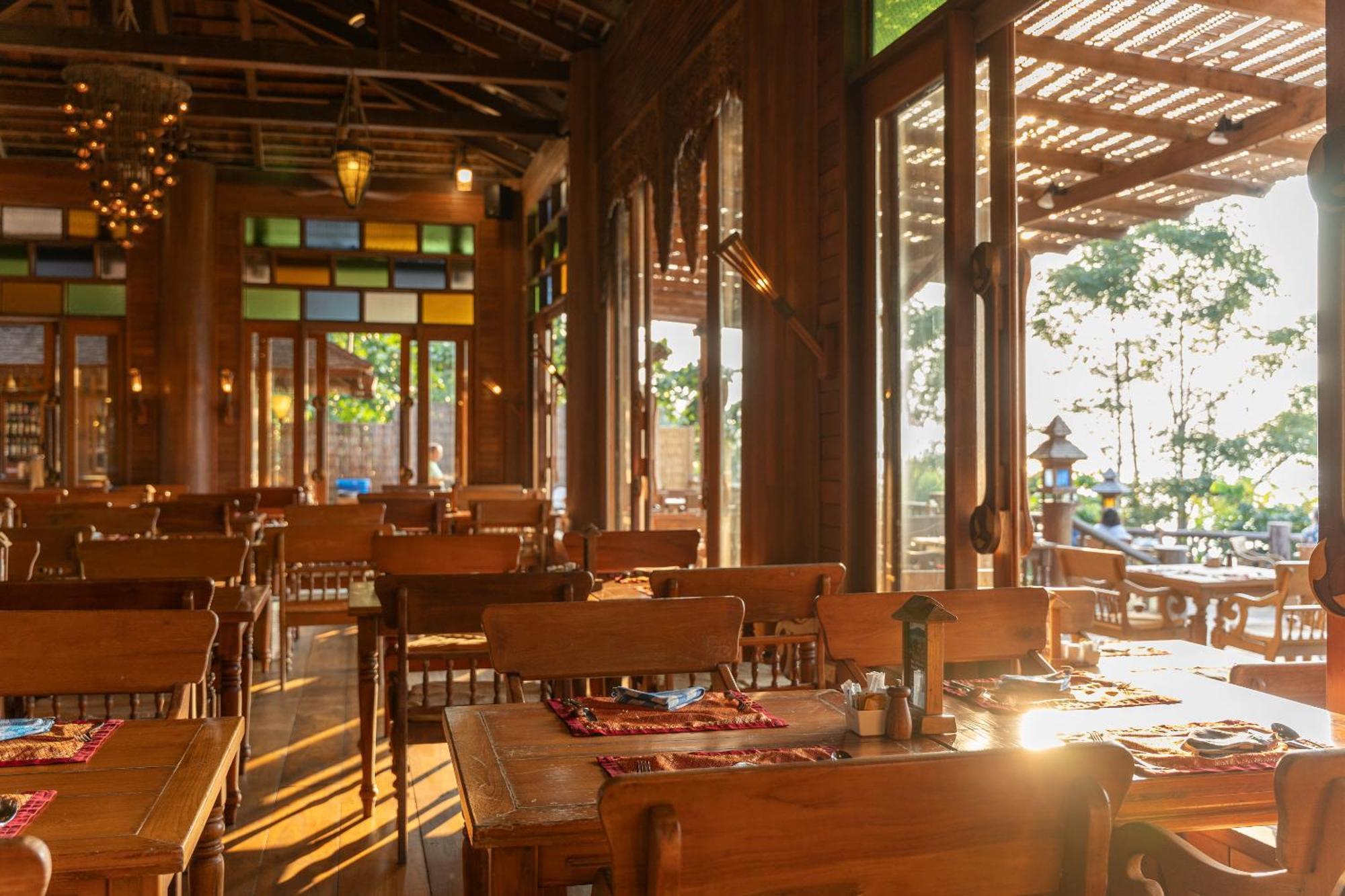 Santhiya And Resort Ko Pha Ngan