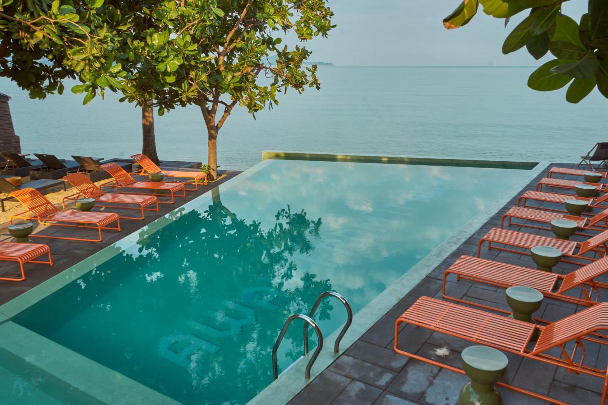 Escape - New Look & Improved Resort Mae Nam