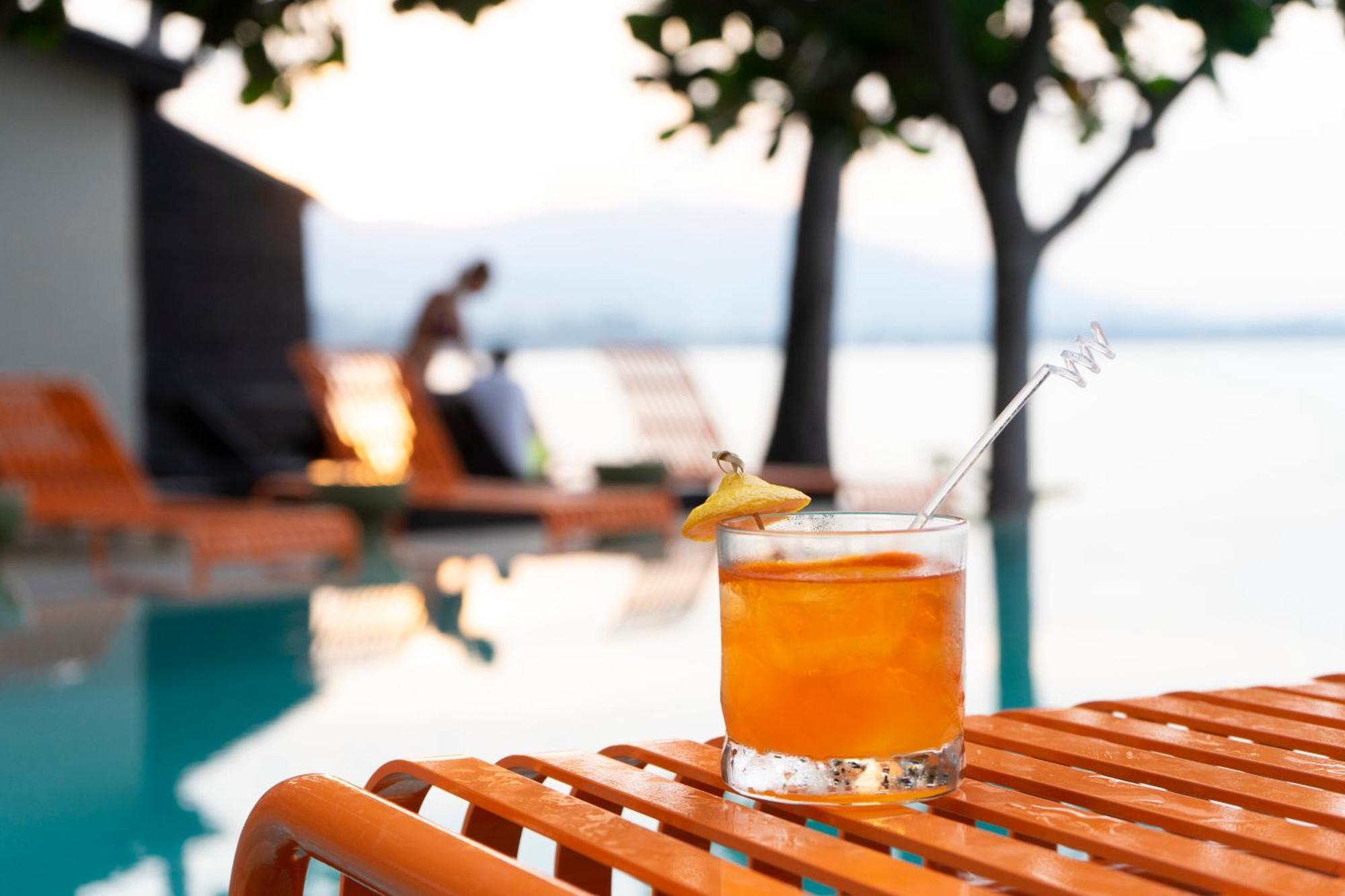 Resort Escape - New Look & Improved Mae Nam