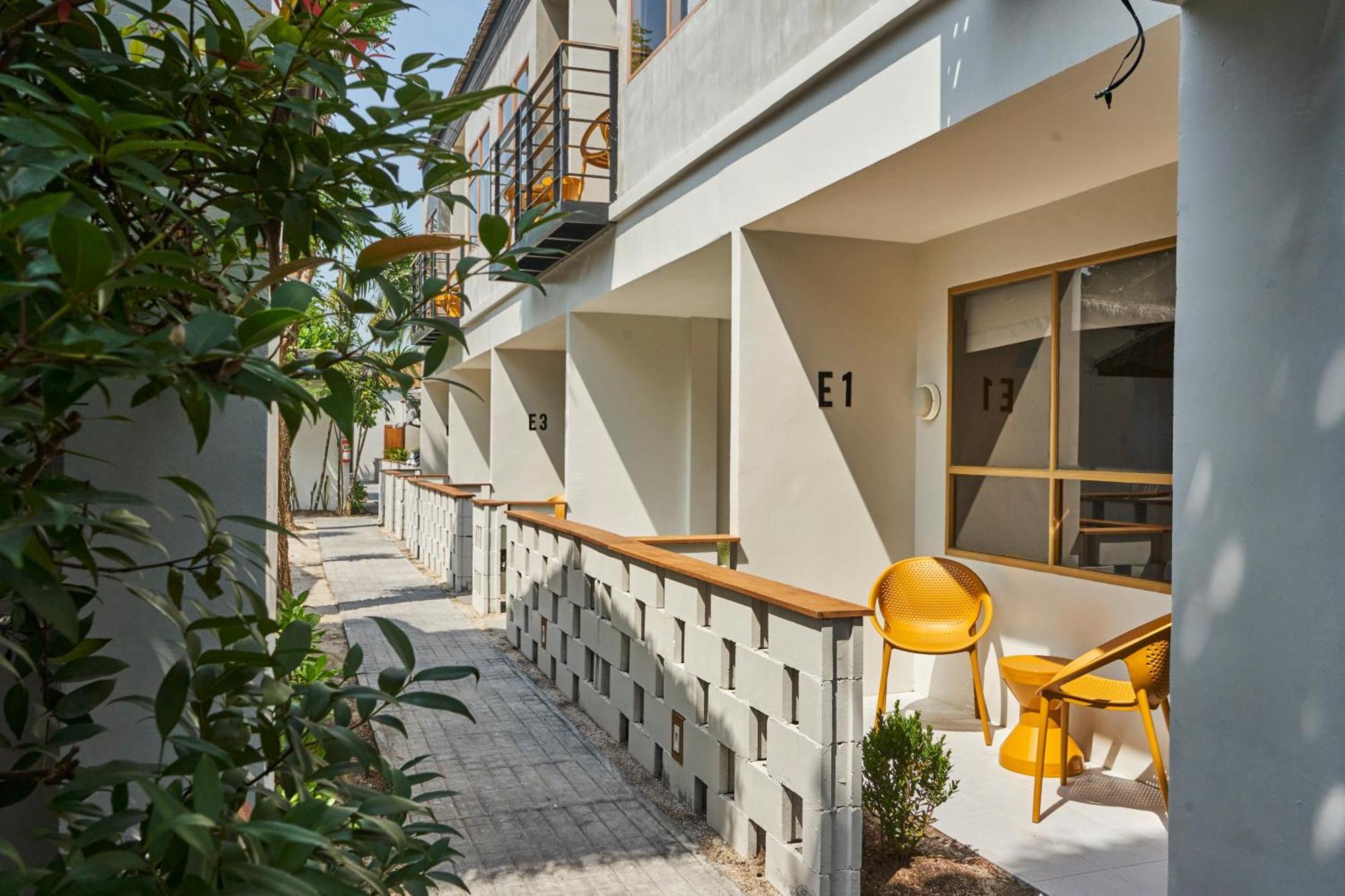 Escape - New Look & Improved Resort Mae Nam