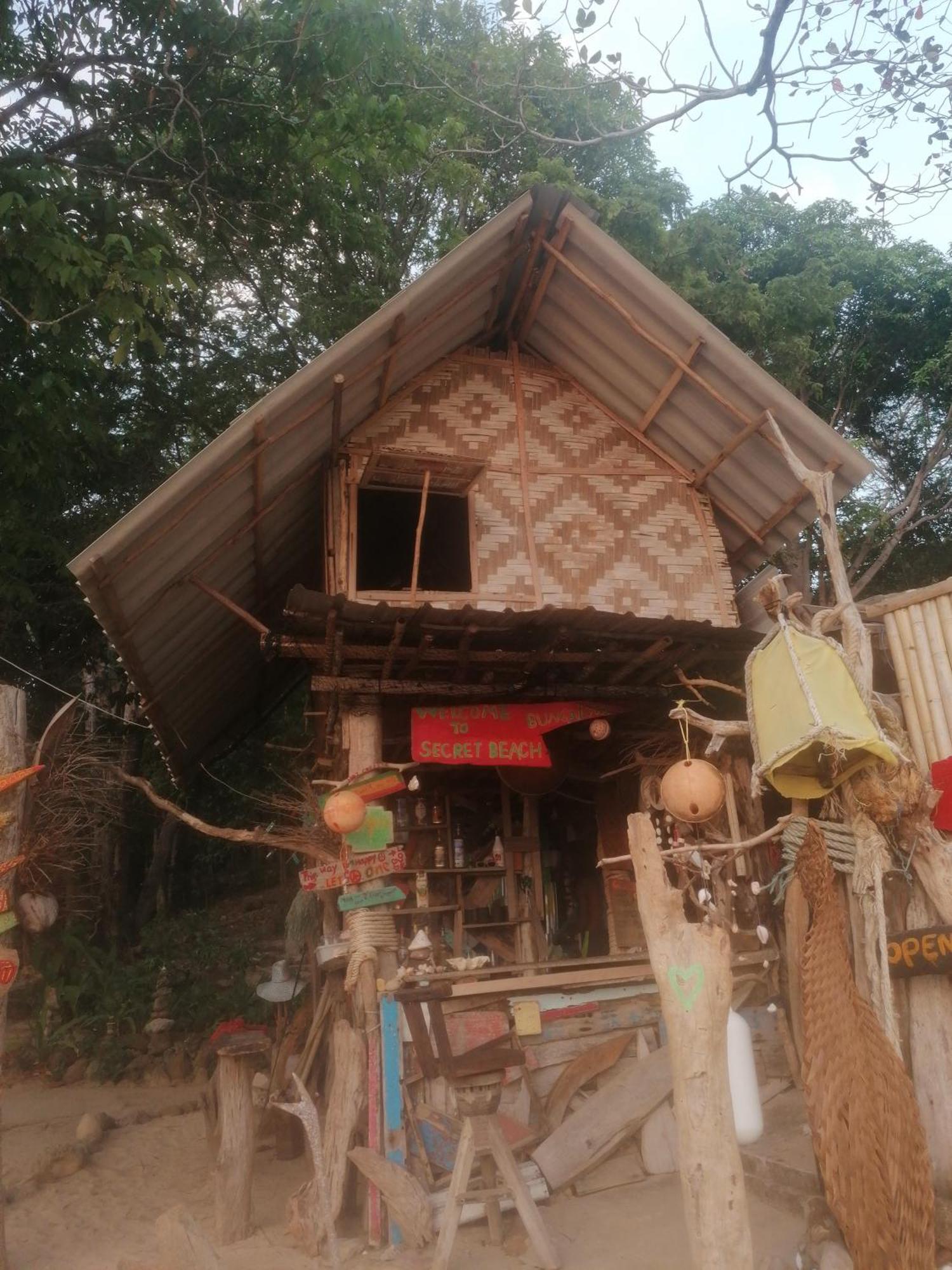 Secret * Koh Jum