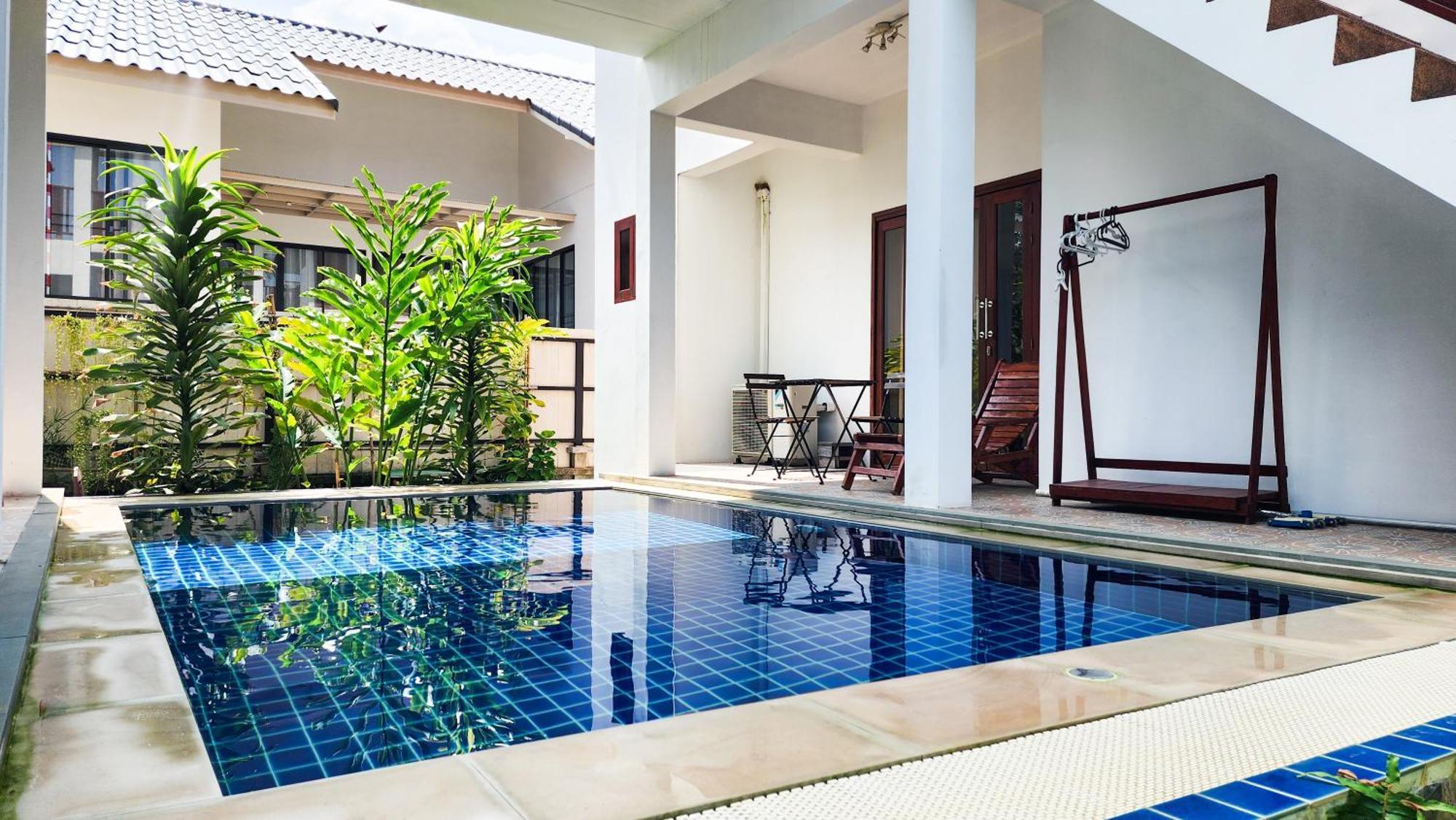 Baan Bhuwann Apartment