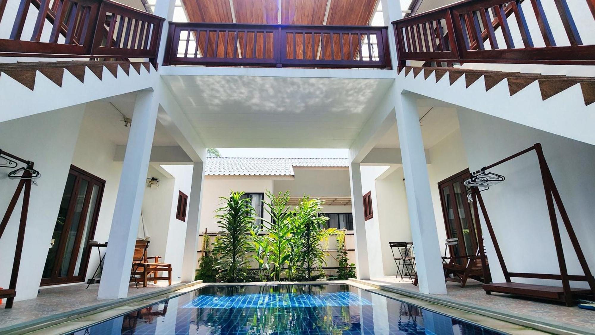 Apartment Baan Bhuwann