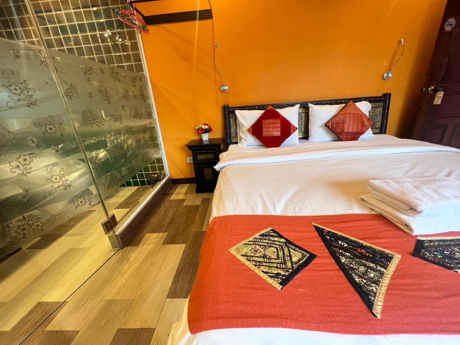 Changpuak Boutique House Resort