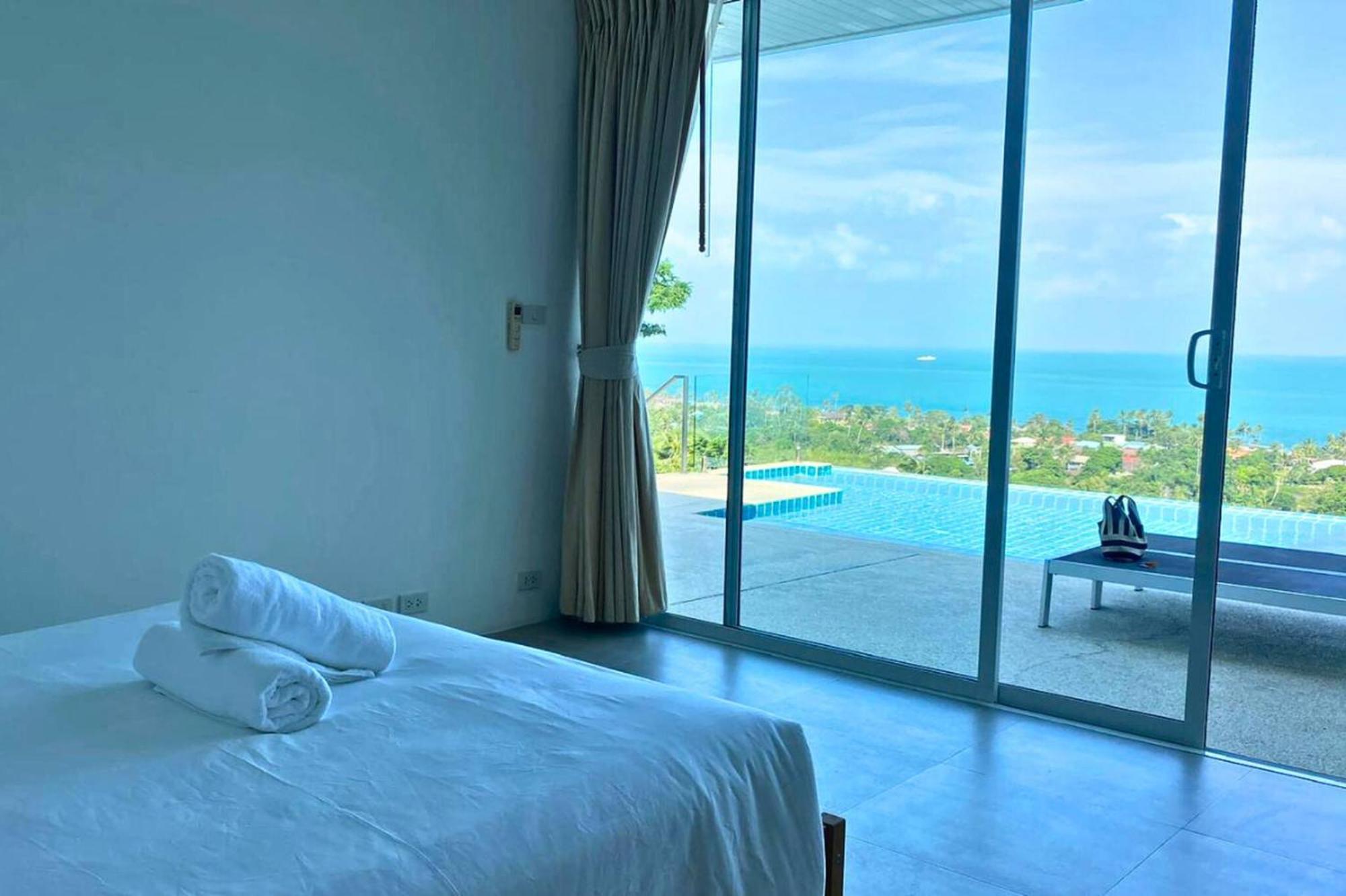 V2 Sunset Seaview Bangpor Villa *