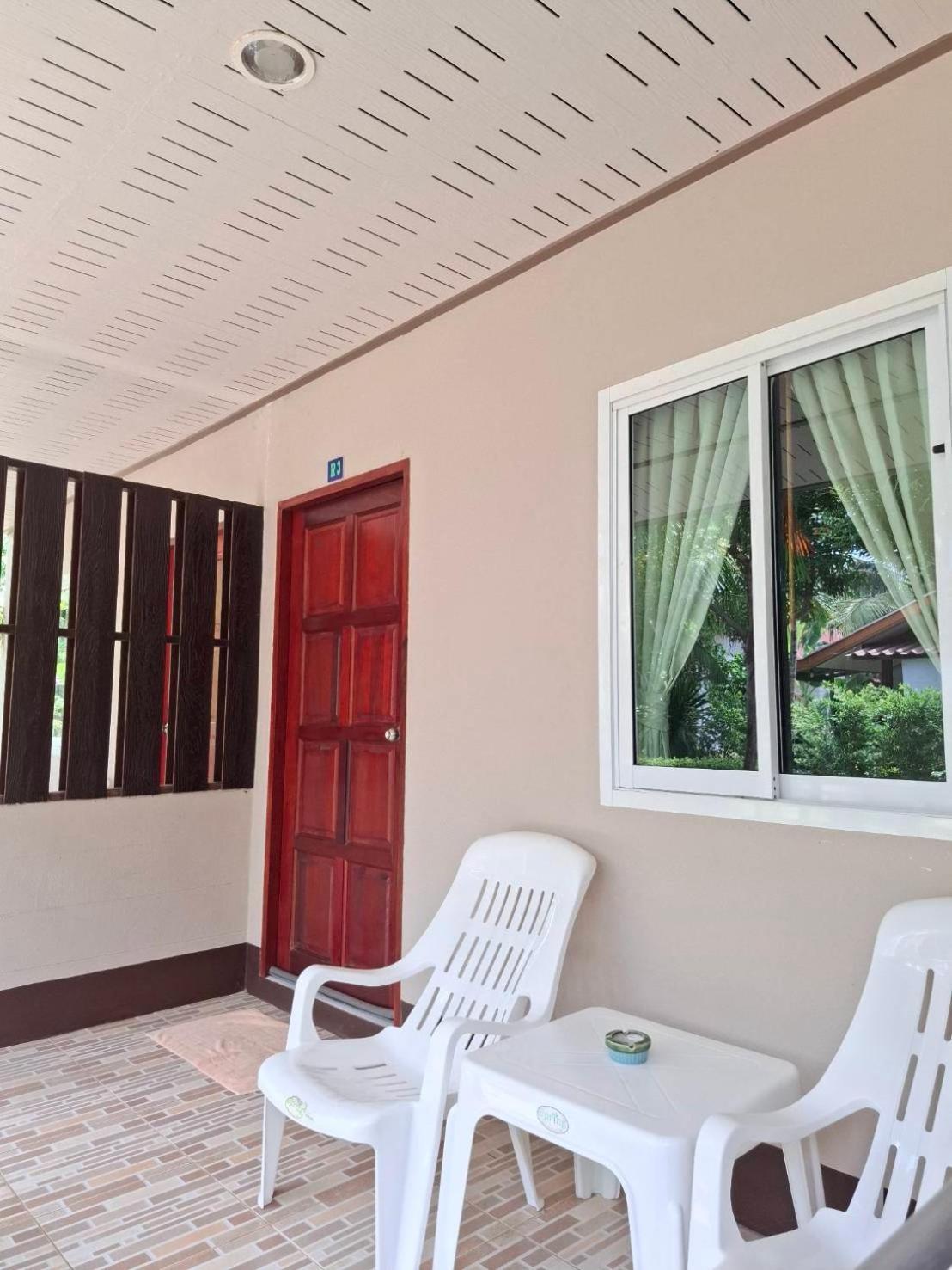 Lanta Salamat House 2*