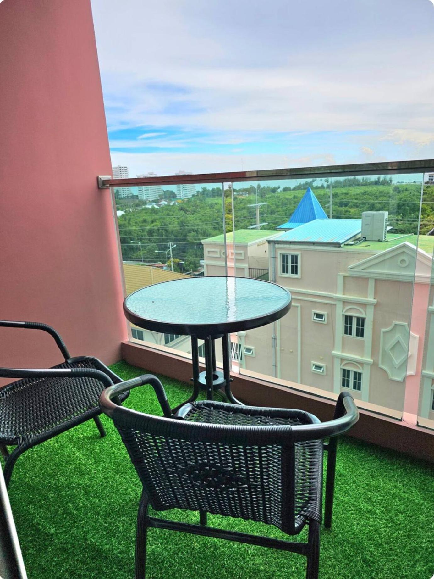 1 Bed With Seaview * Pattaya