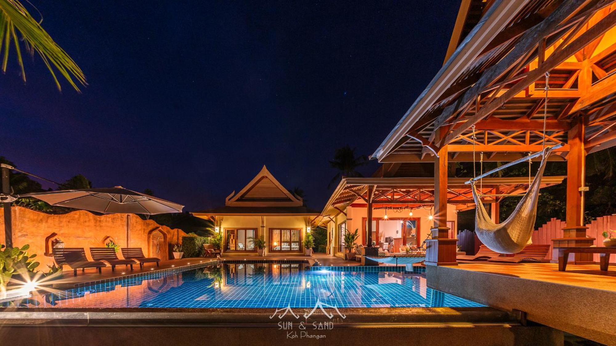 Sun And Beachfront Pool Villa