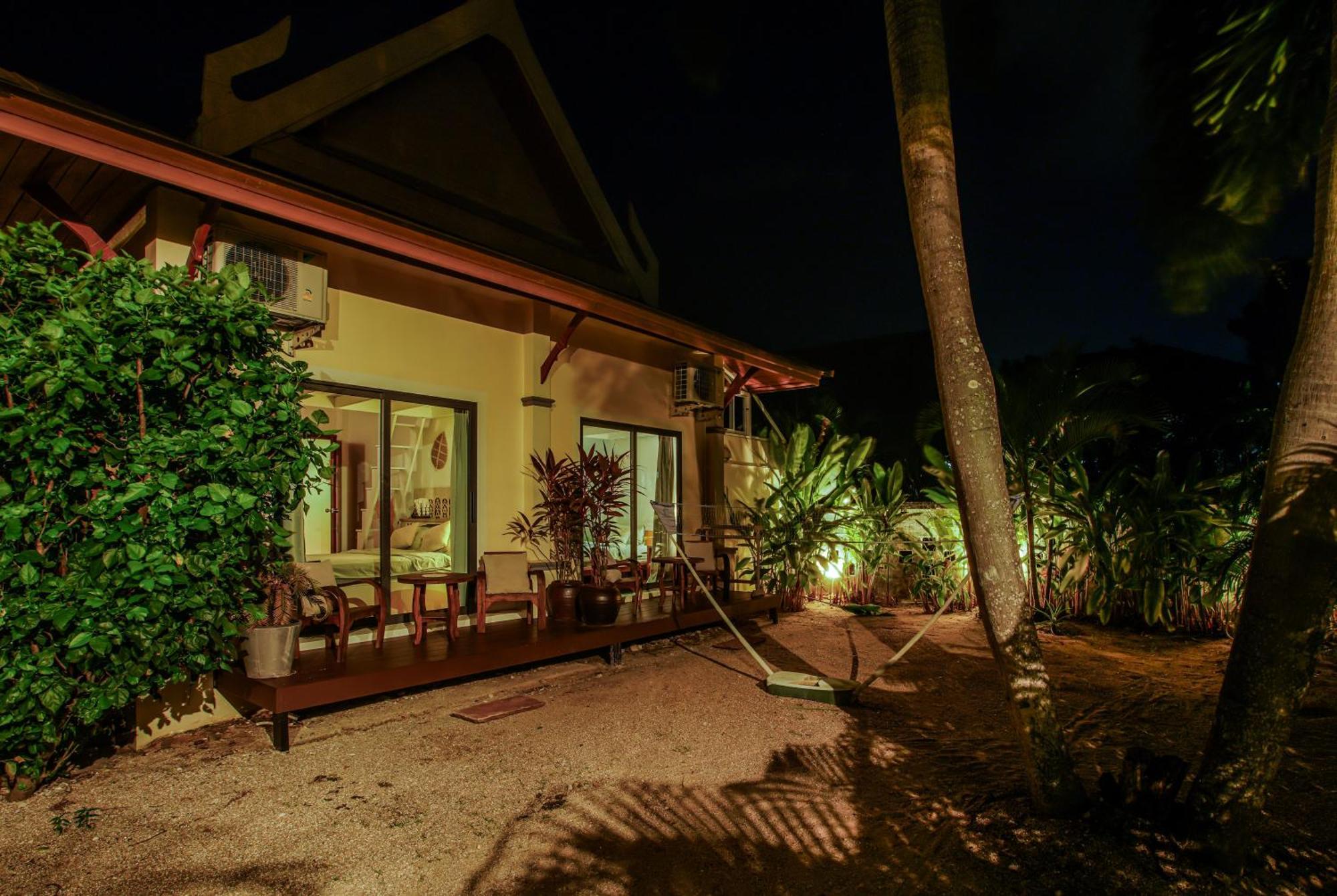 Sun And Beachfront Pool * Ko Pha Ngan