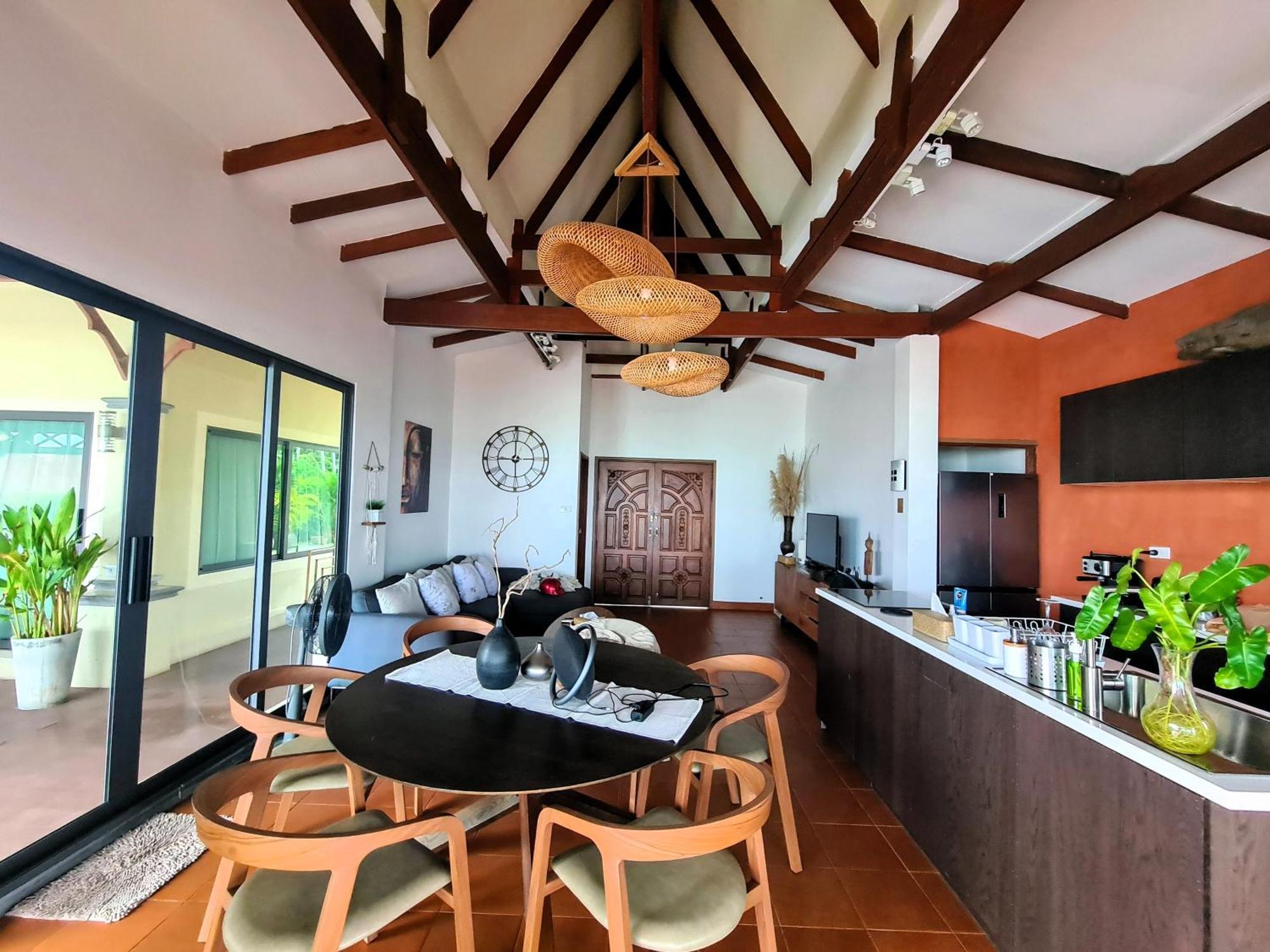 Sun And Beachfront Pool Villa Ko Pha Ngan