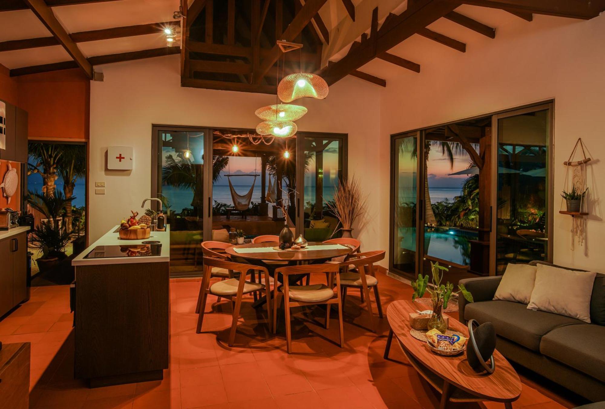 Villa Sun And Beachfront Pool Ko Pha Ngan