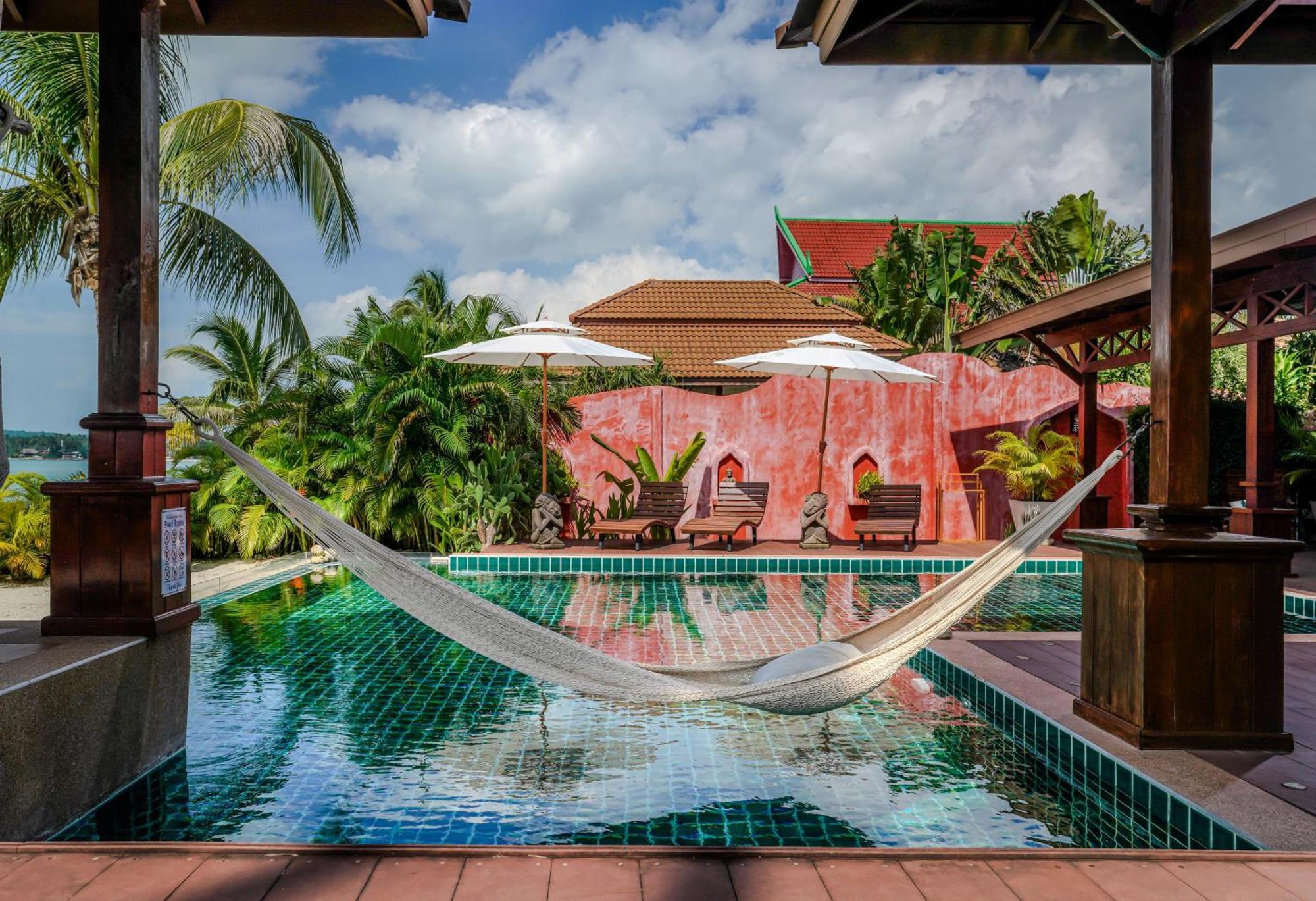 Sun And Beachfront Pool Ko Pha Ngan