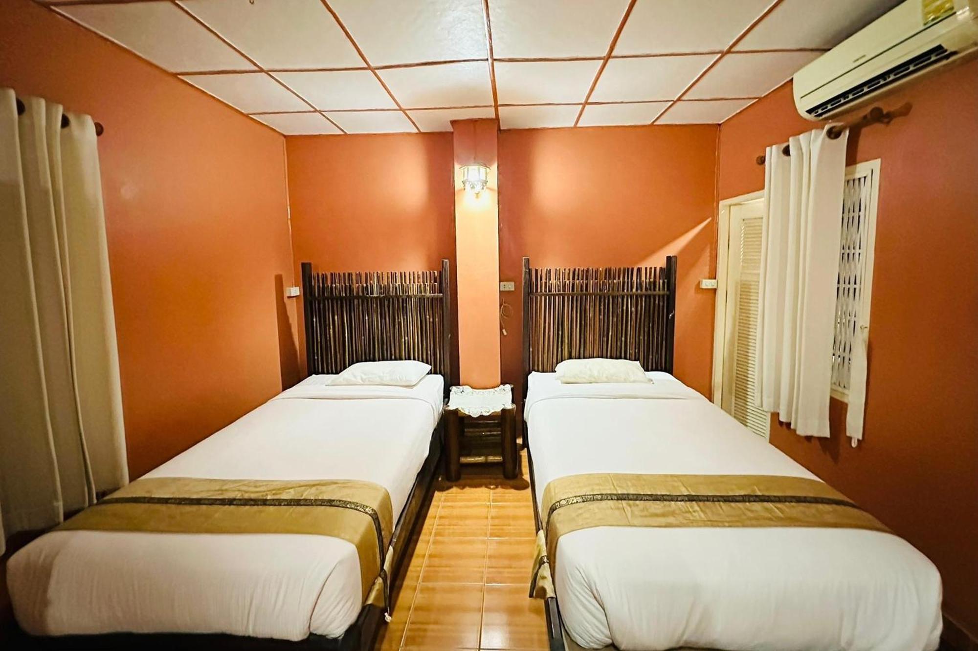 Hotel I Am