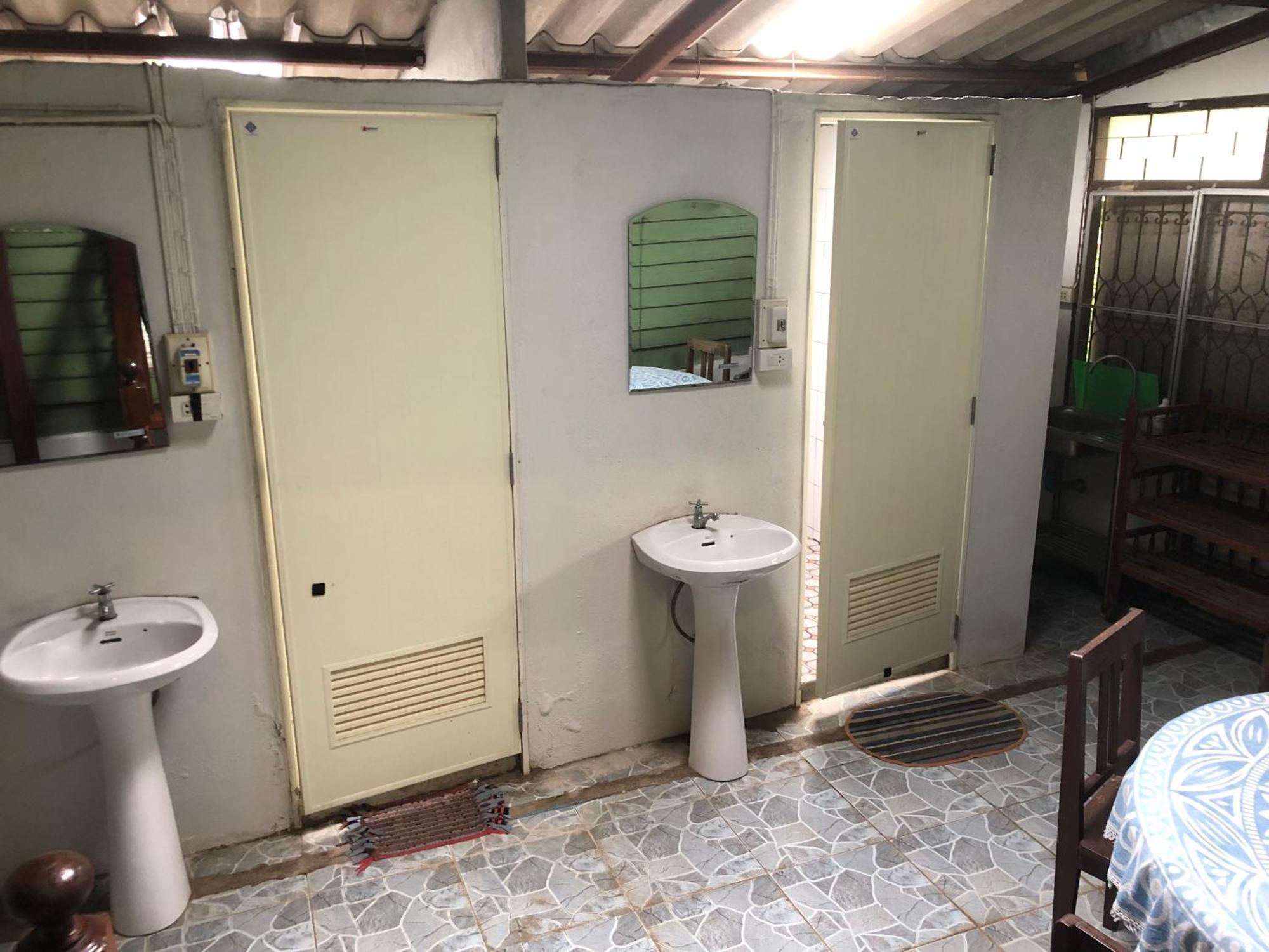 Baan Bua Hotel