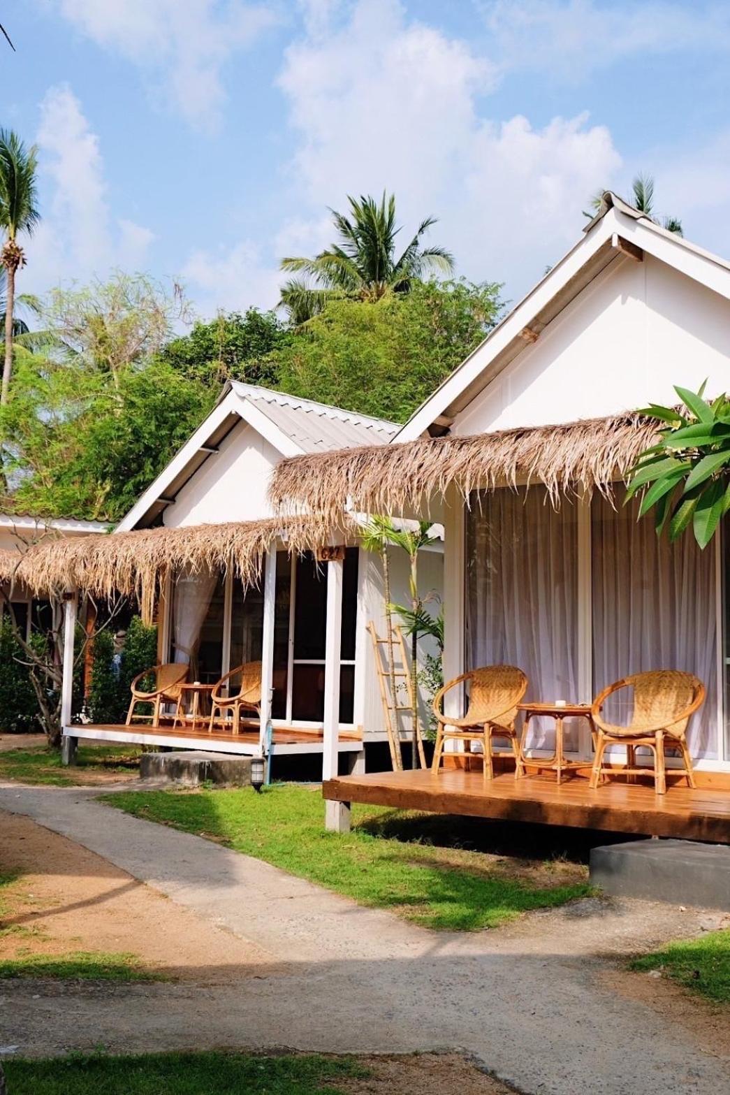 Sea Escapes Resort Thongsala
