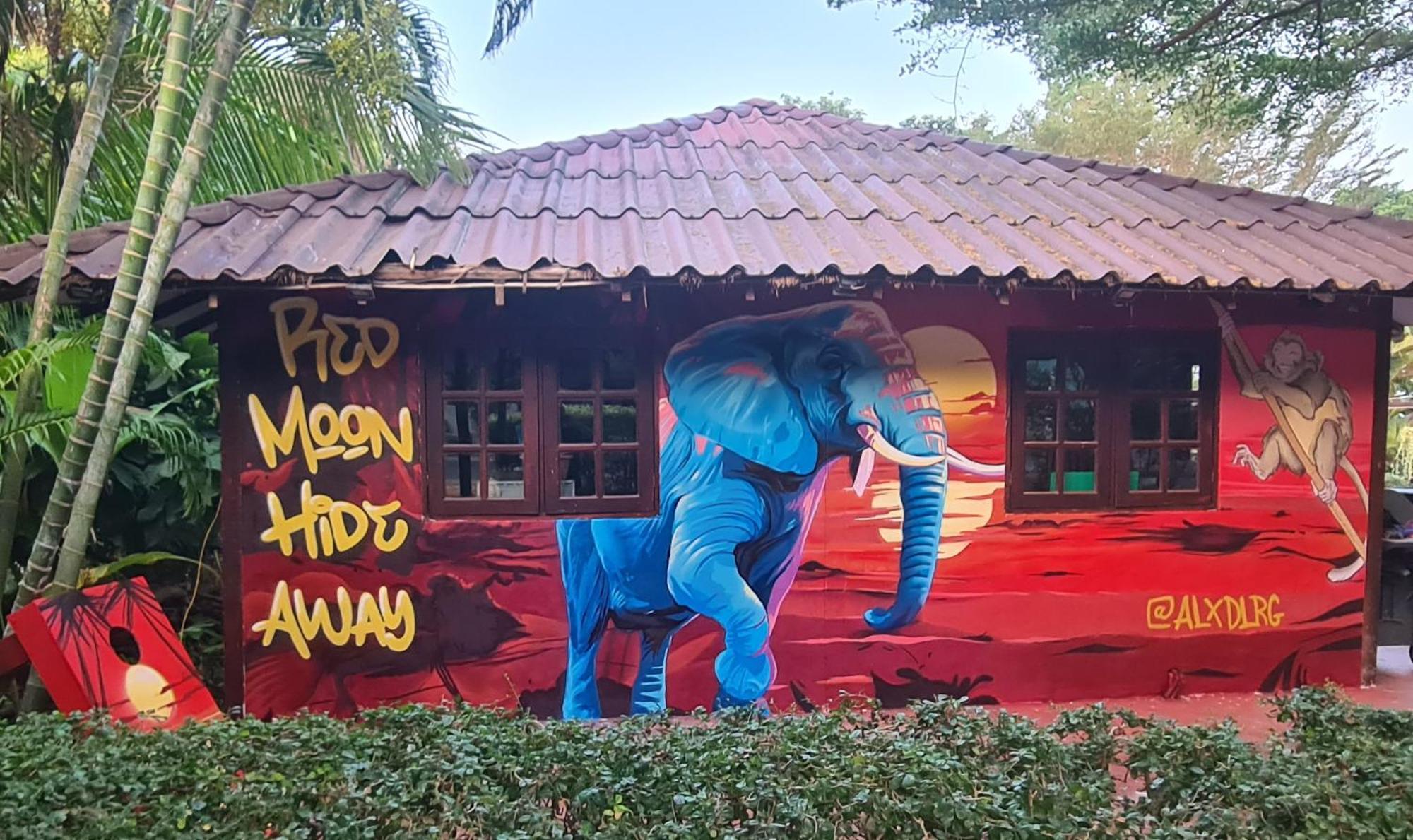 Red Moon Hideaway Resort