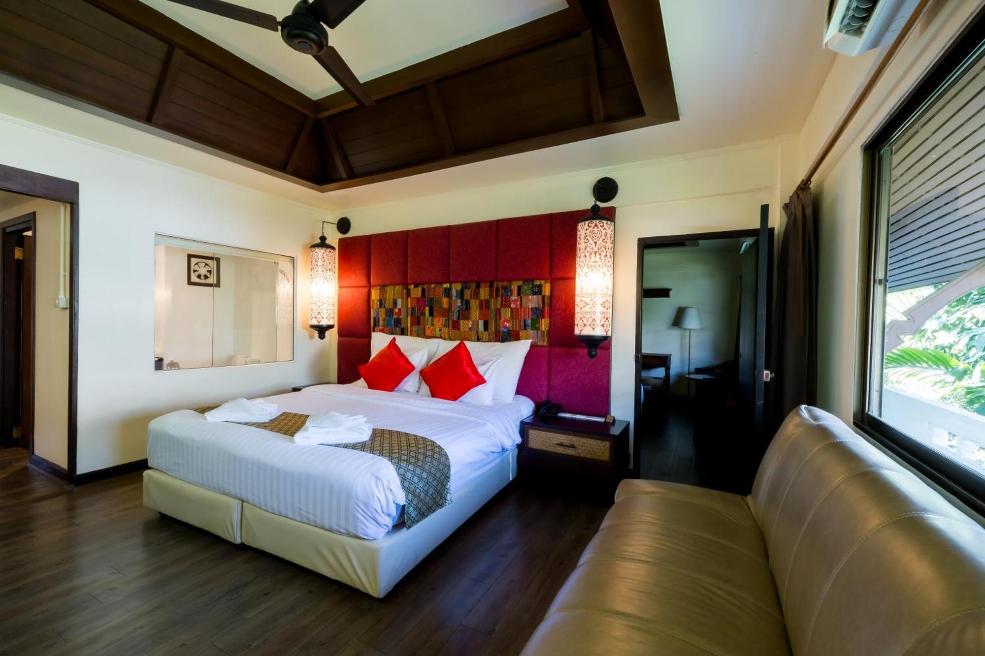 Nak Nakara Hotel-sha Extra 4*