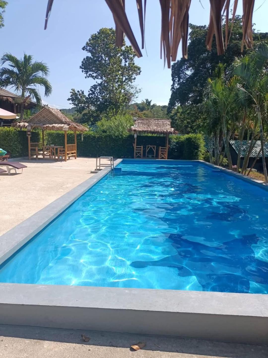 Siam Flora Resort *