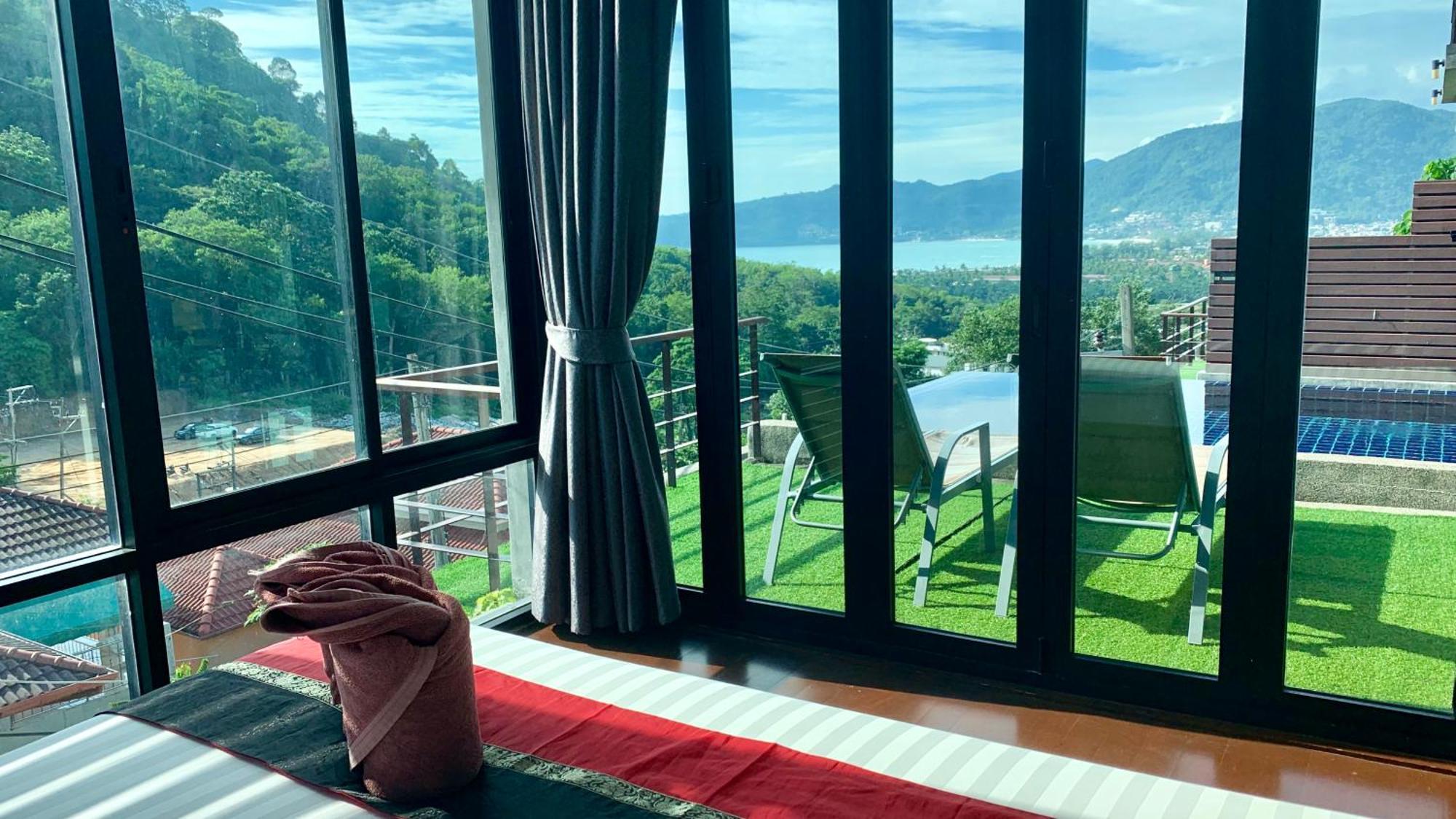 Villa Loma & 7 *