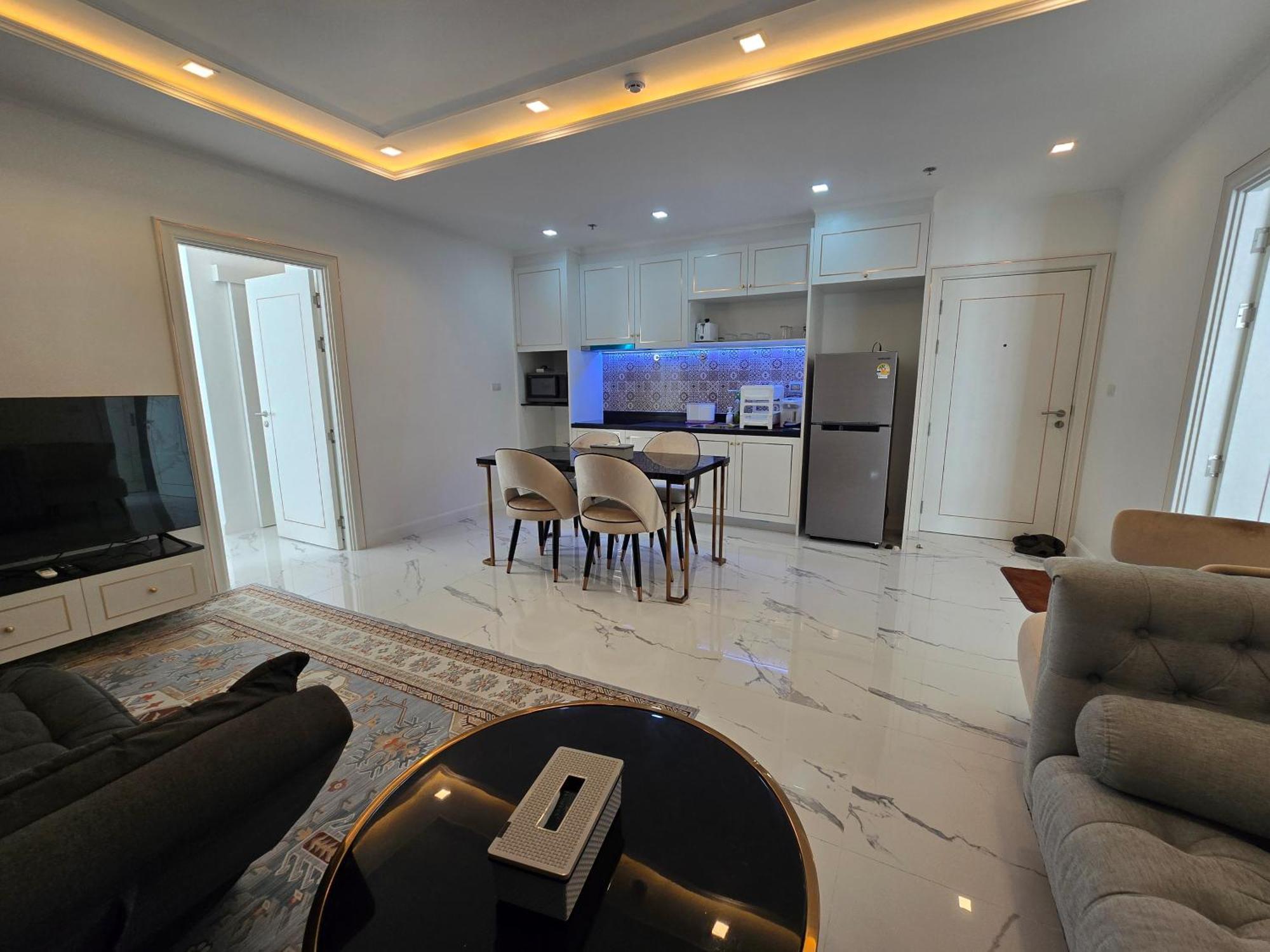 The Empire Tower Pattaya, Apartment *