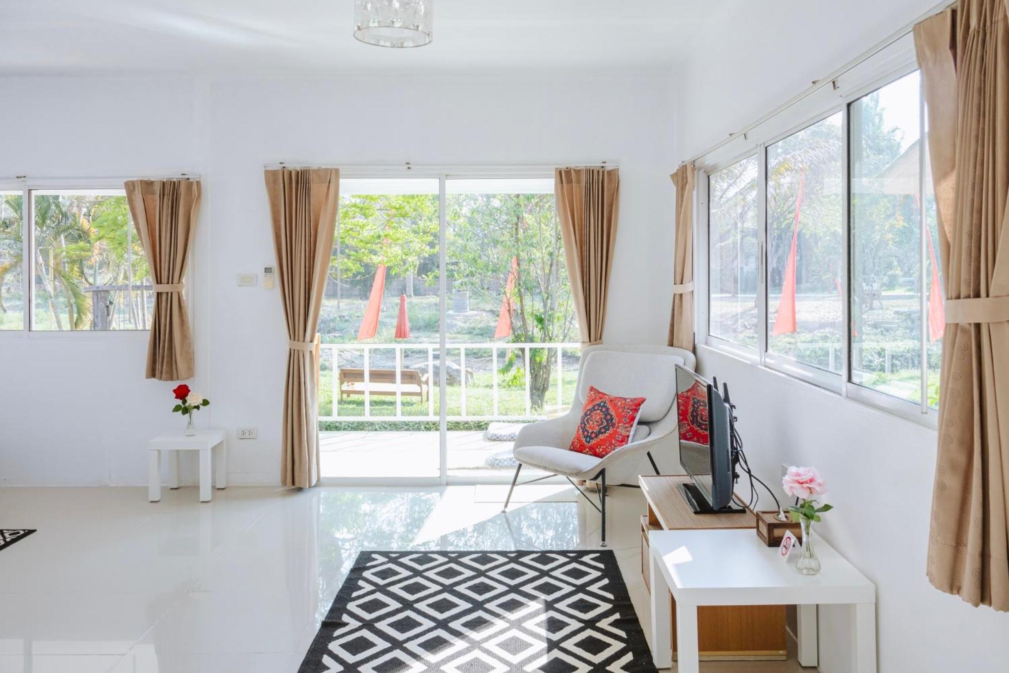 Baan Riverside 3*