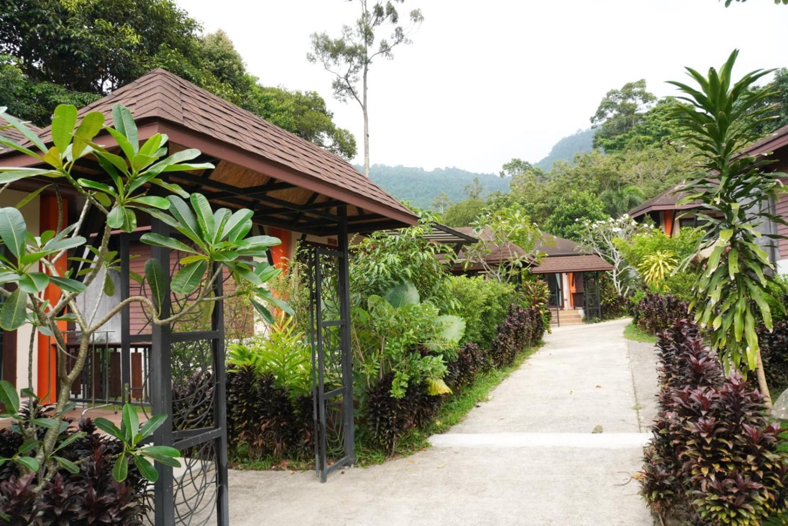 Hotel Cascade Tara
