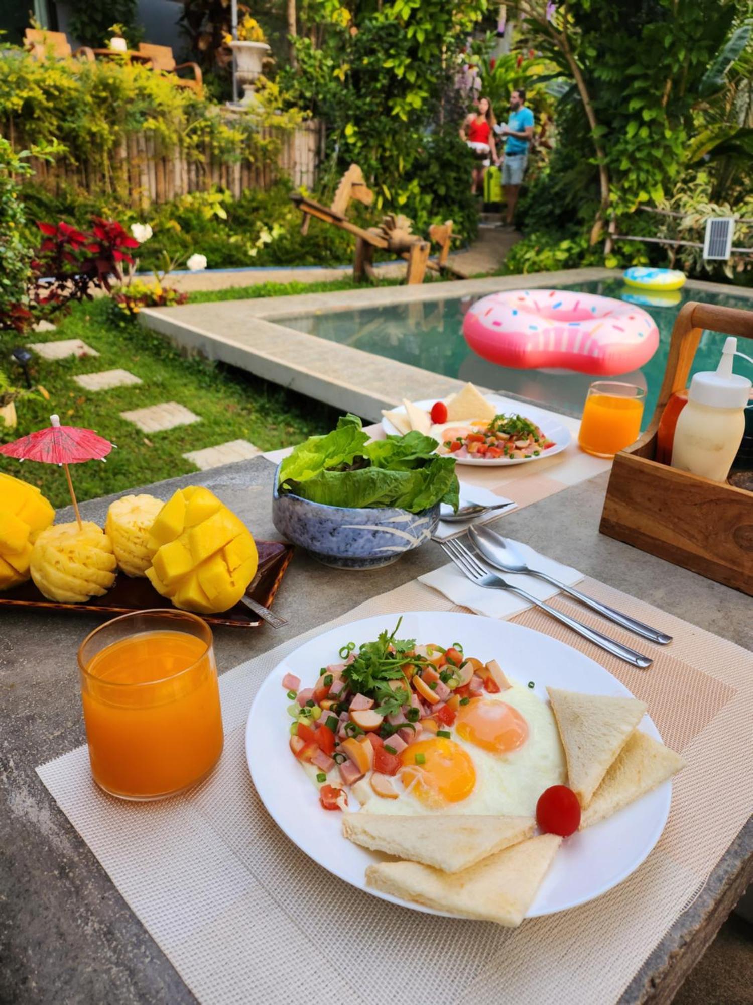 บ้านภูคำฟ้า ดอยปู่ไข่ Baan Phu Kham Fah