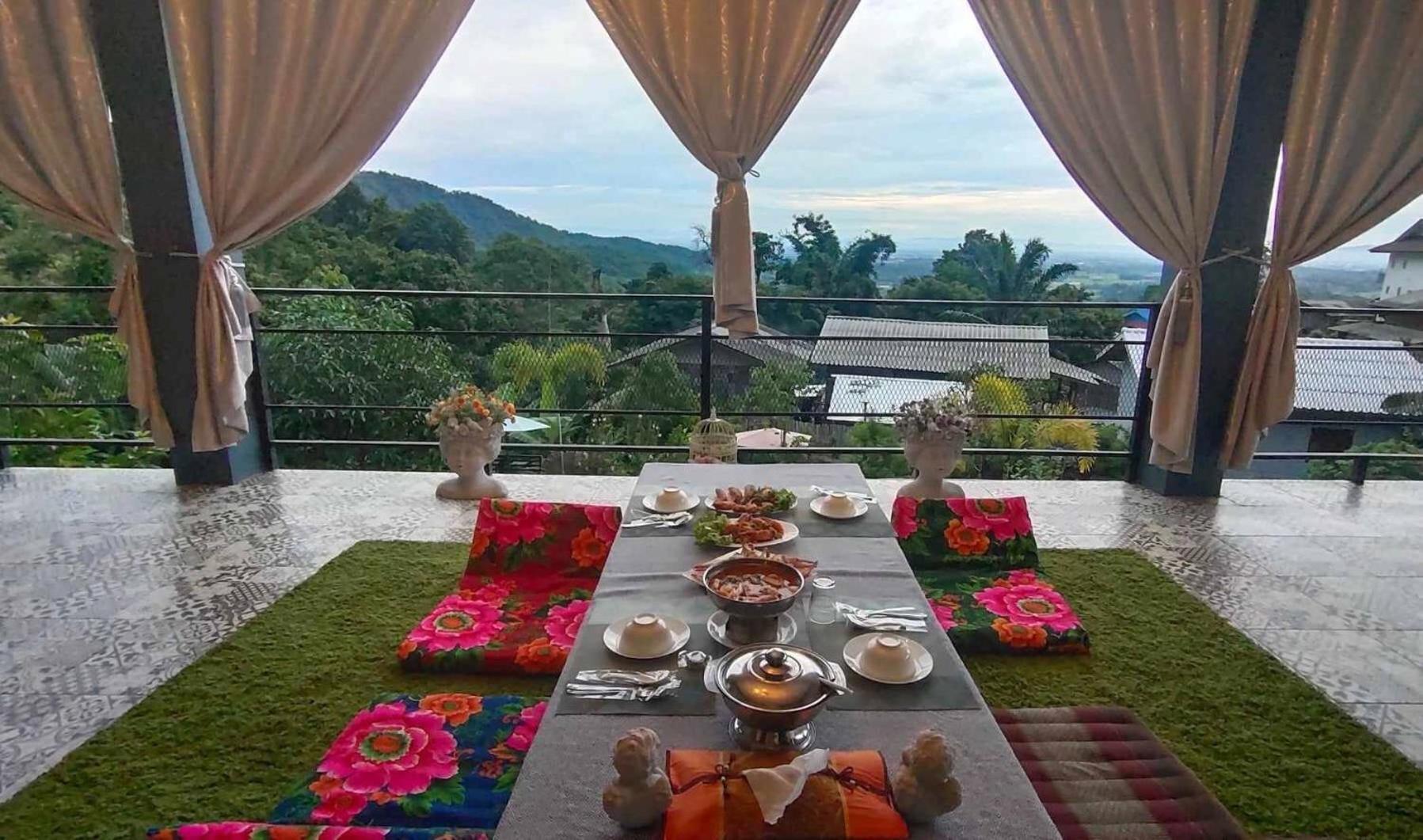 Hotel บ้านภูคำฟ้า ดอยปู่ไข่ Baan Phu Kham Fah
