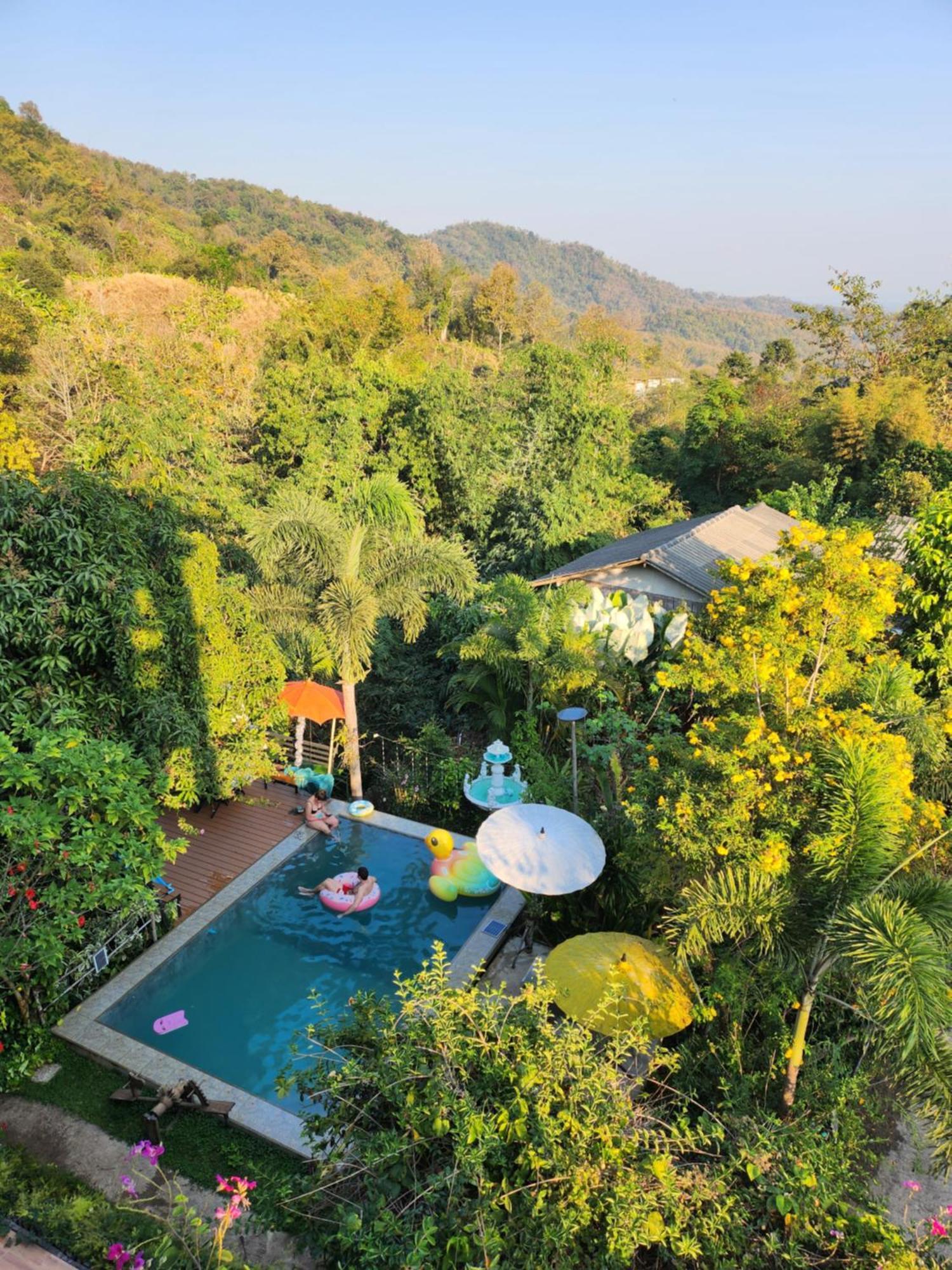 Hotel บ้านภูคำฟ้า ดอยปู่ไข่ Baan Phu Kham Fah 4*