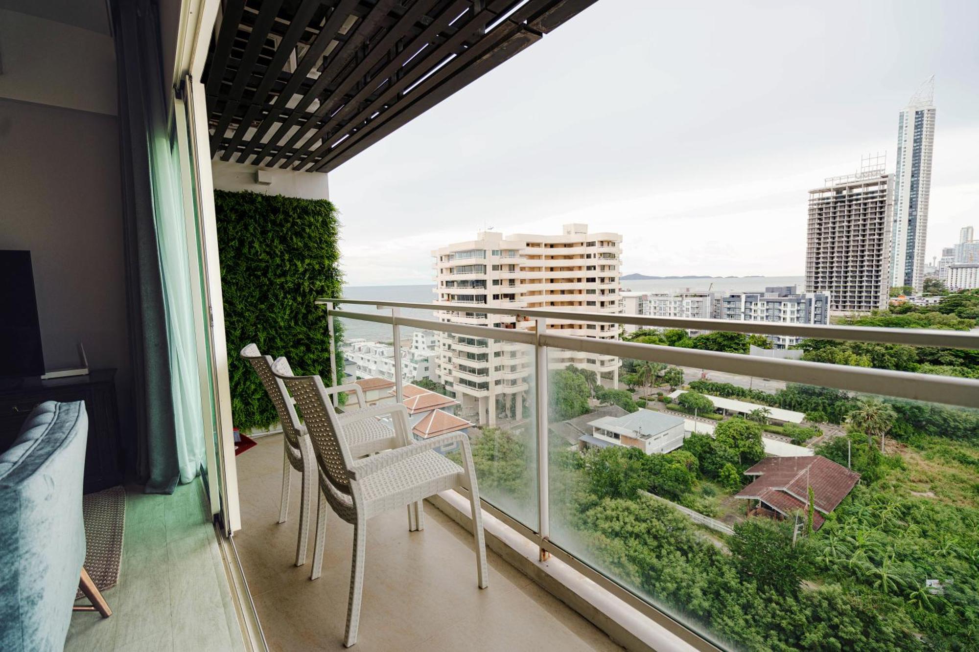 Apartment By Hello Pattaya At Veranda