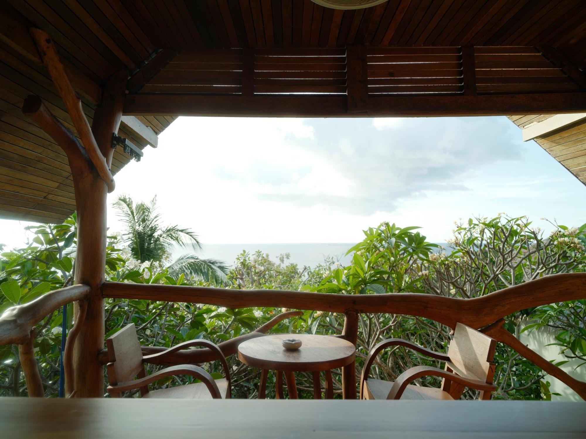 Tantawan Sea View 山海居 Pensão Praia de Salad