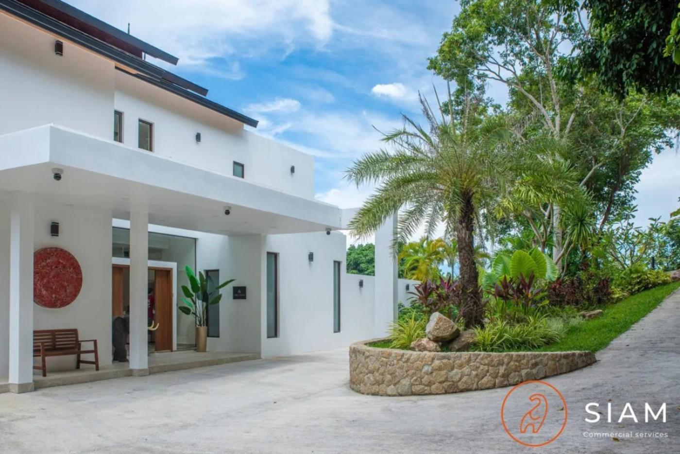 Jungle Beach Villa Luxury 4 Bedroom Seaview Villa