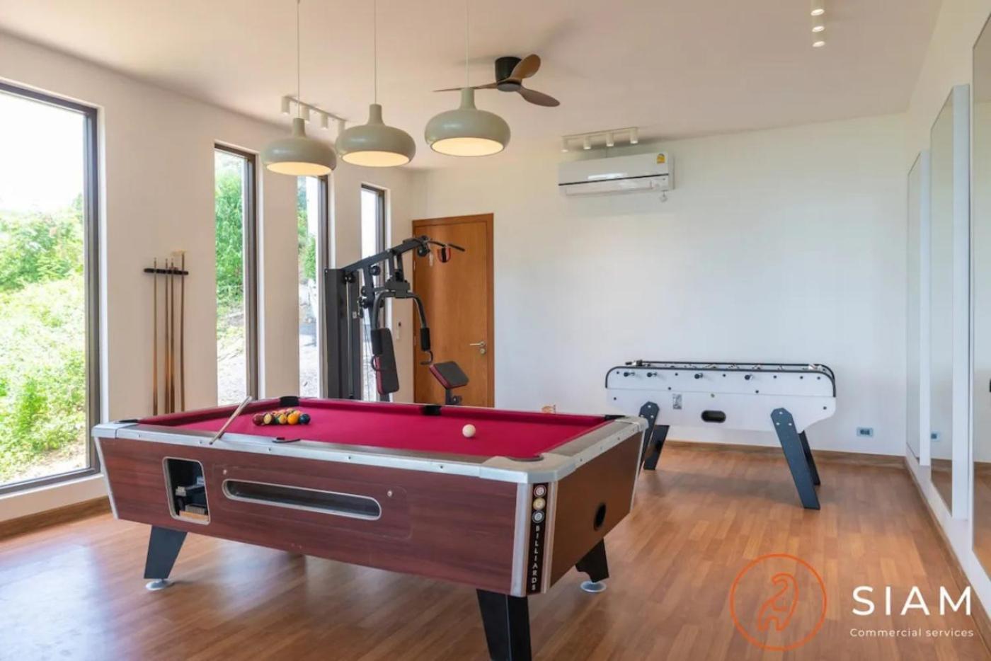 Jungle Beach Villa Luxury 4 Bedroom Seaview Villa