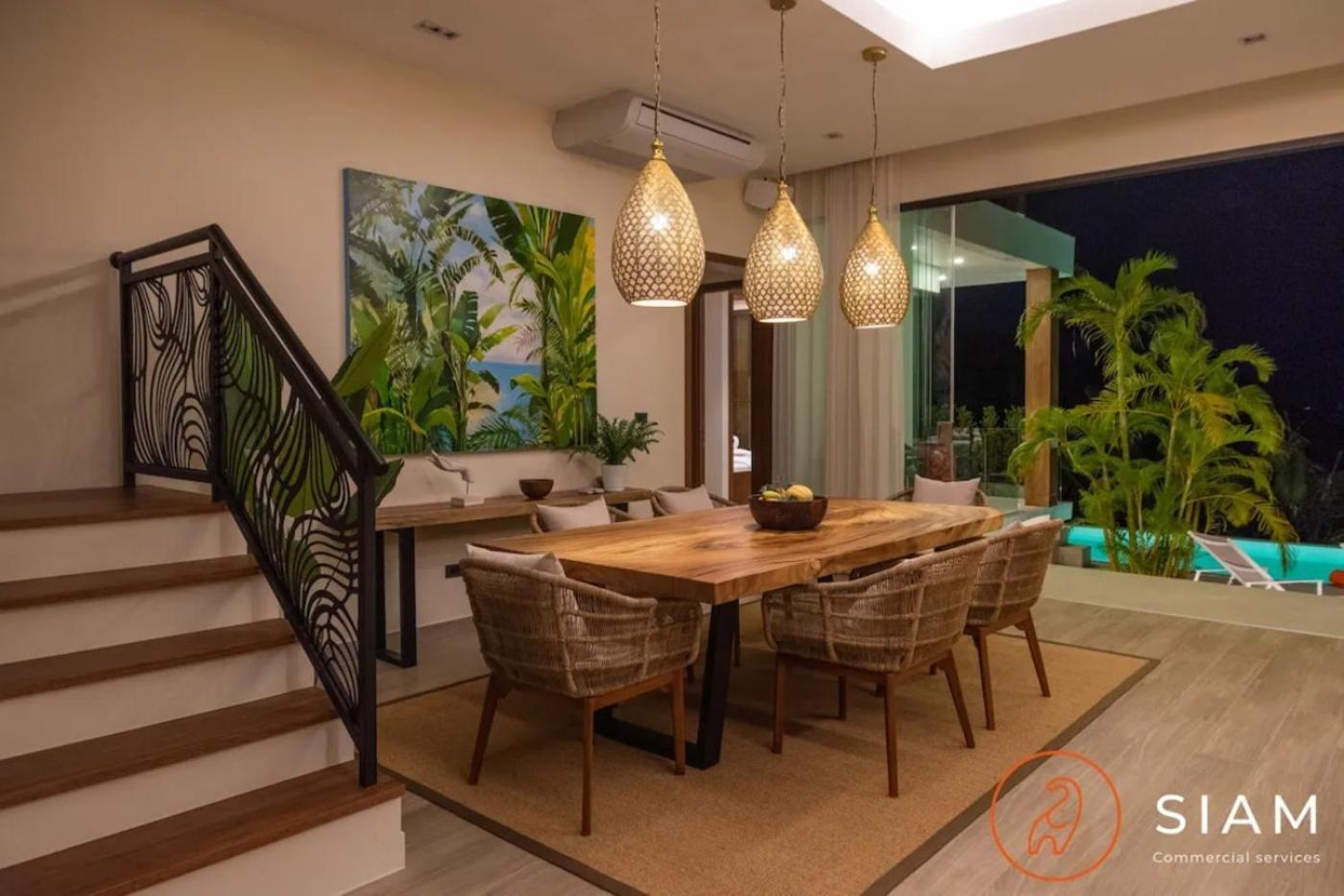Jungle Beach Villa Luxury 4 Bedroom Seaview *