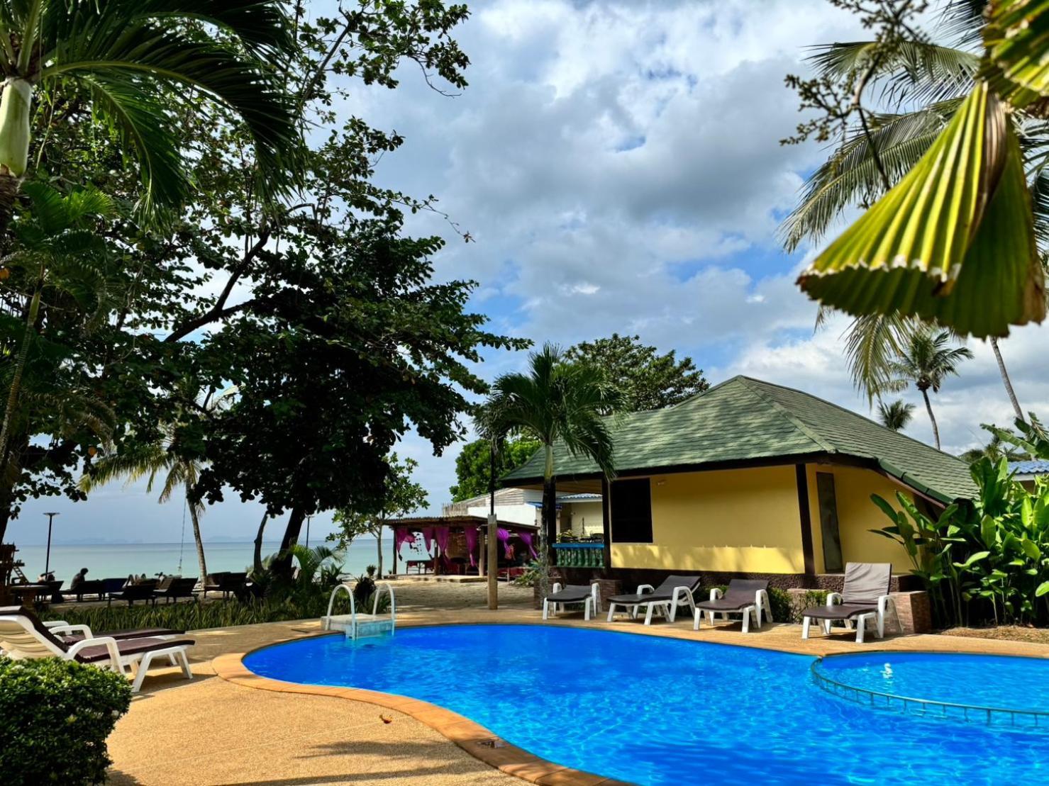 Resort Ocean View 3*