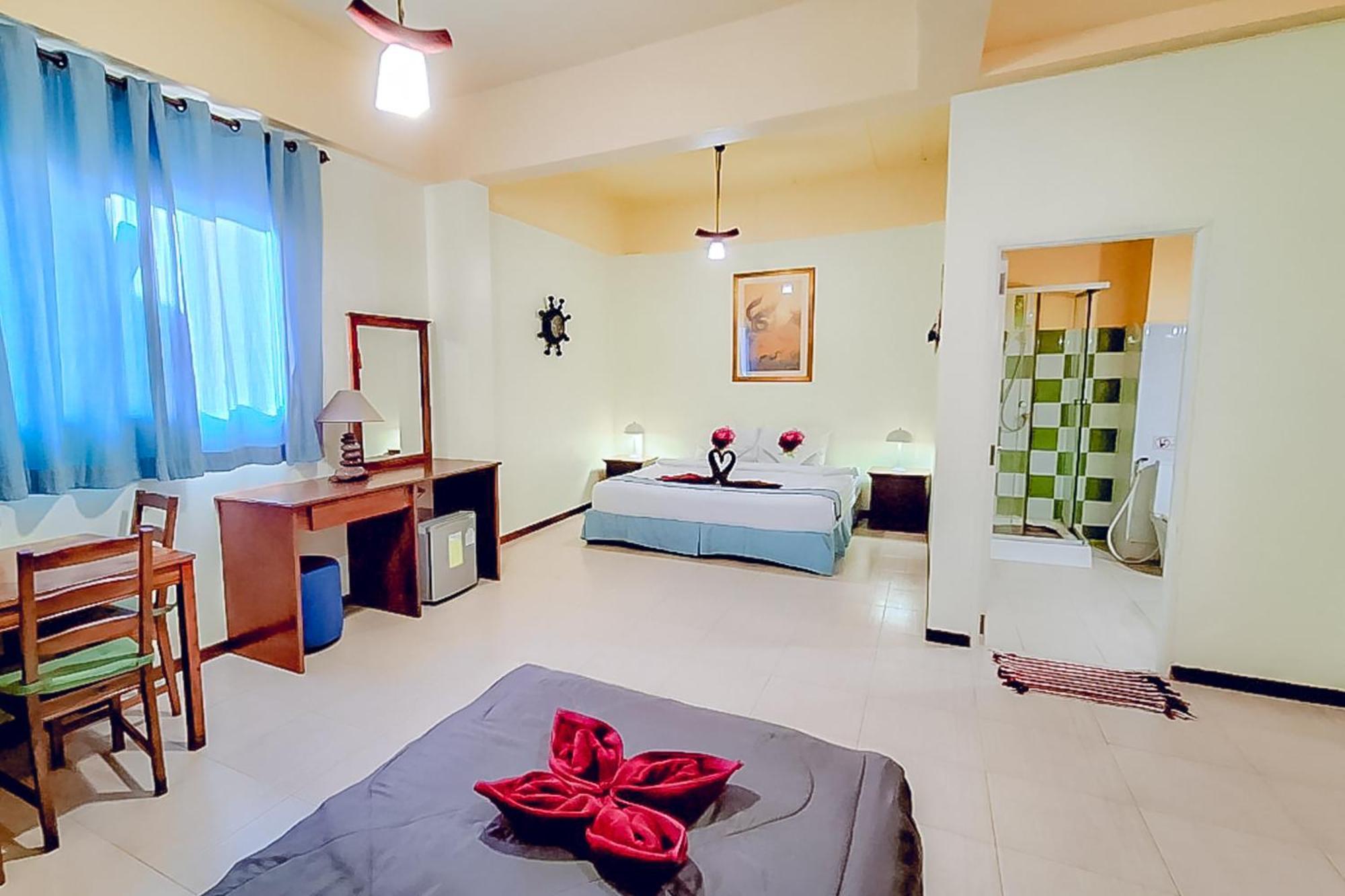 Viva Hotel Chaloklum