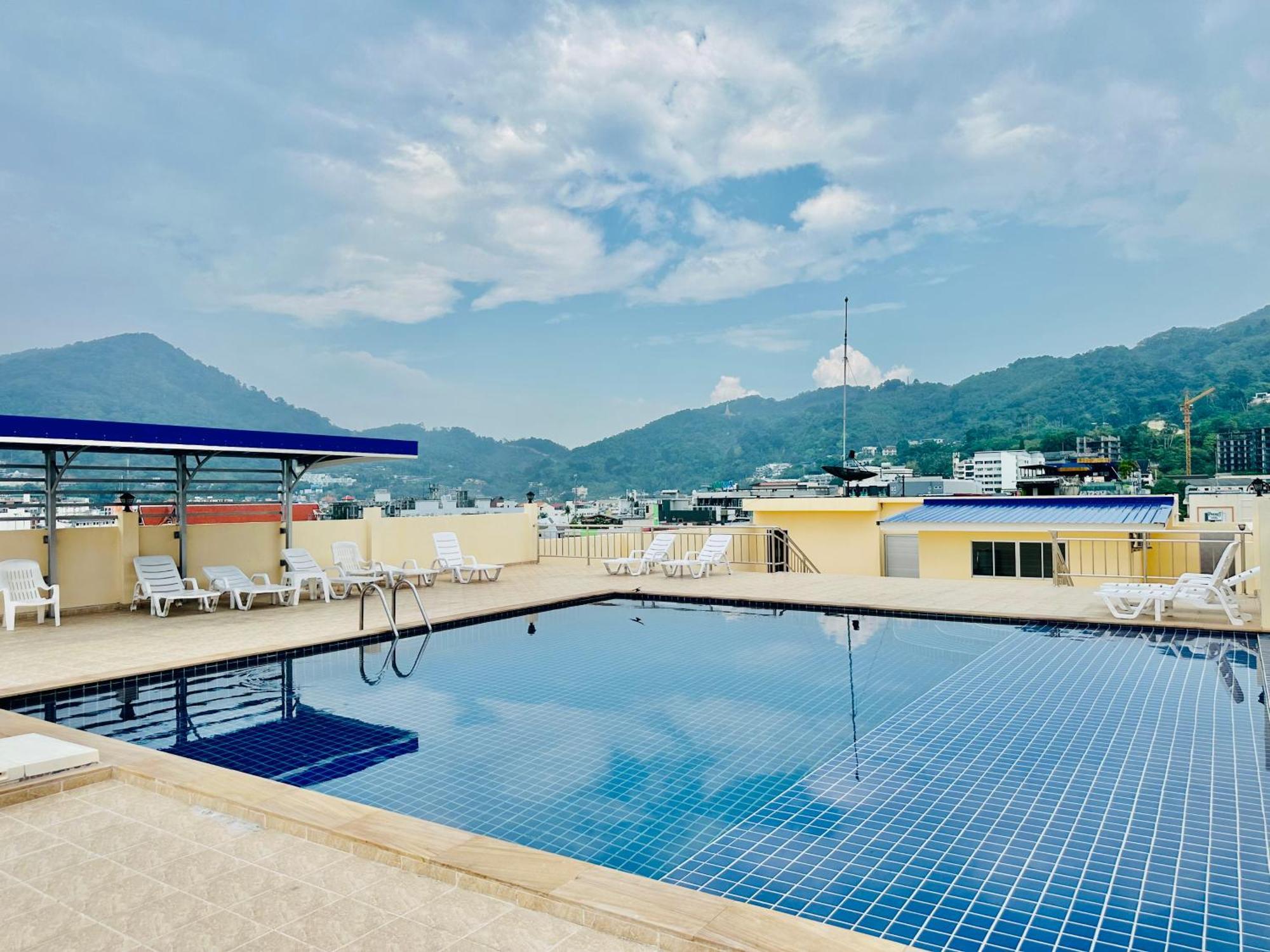 Location Apartments, 2 Bedrooms Apartment Patong