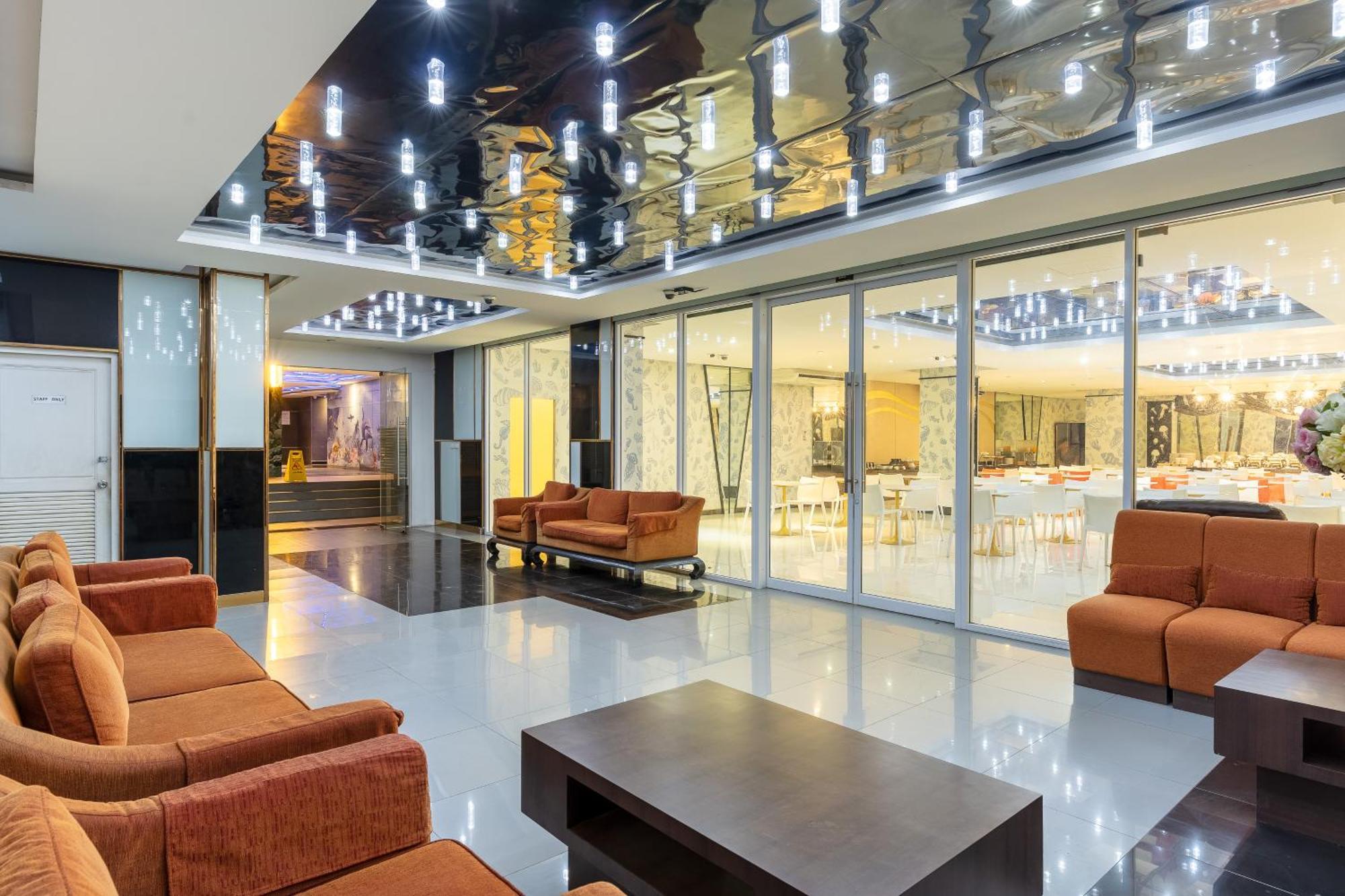 Hotel Rodina Jomtien Beach
