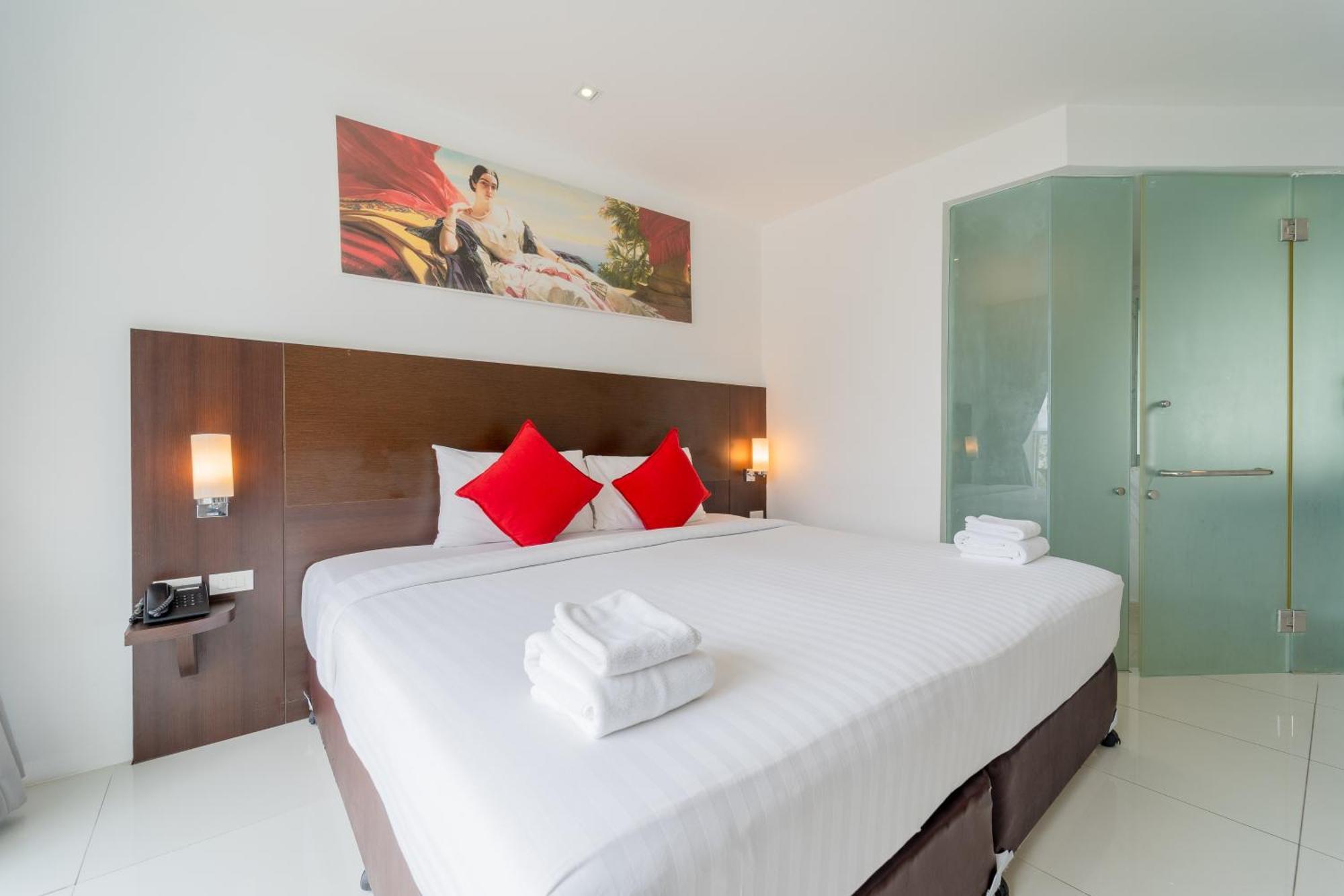 Rodina 5* Jomtien Beach