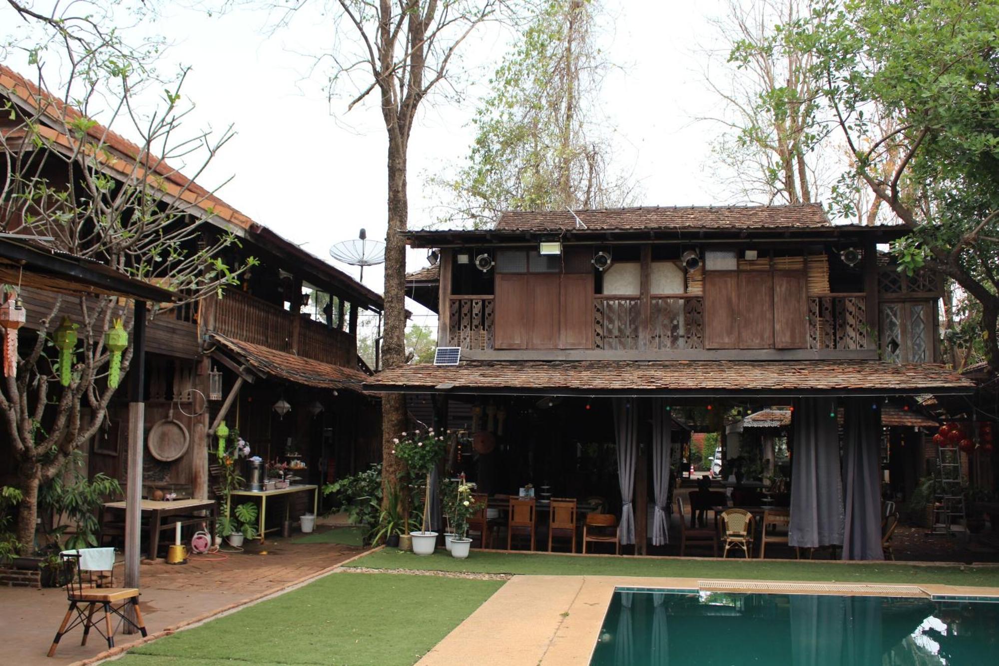Capital O 75421 Baan Singkham Boutique Resort 3*