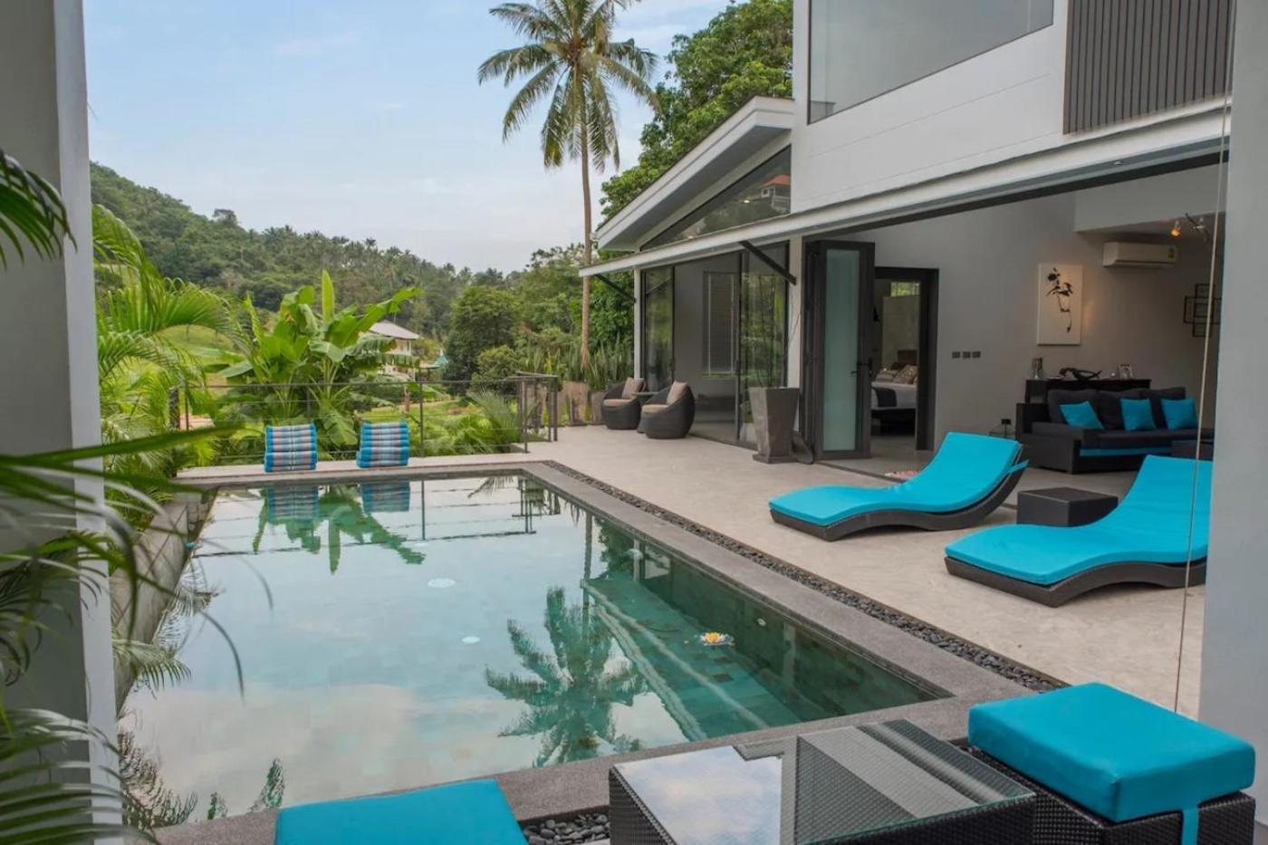 Villa Yin Kuo Private Pool - Side *