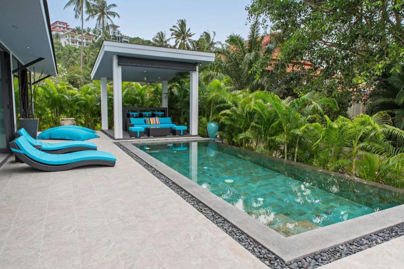 Villa Yin Kuo Private Pool - Side