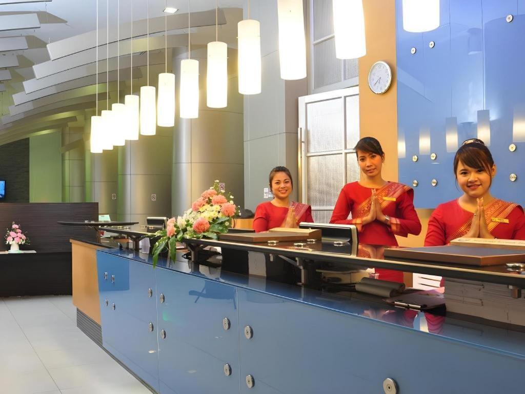 Mayflower Grande Hotel 3*