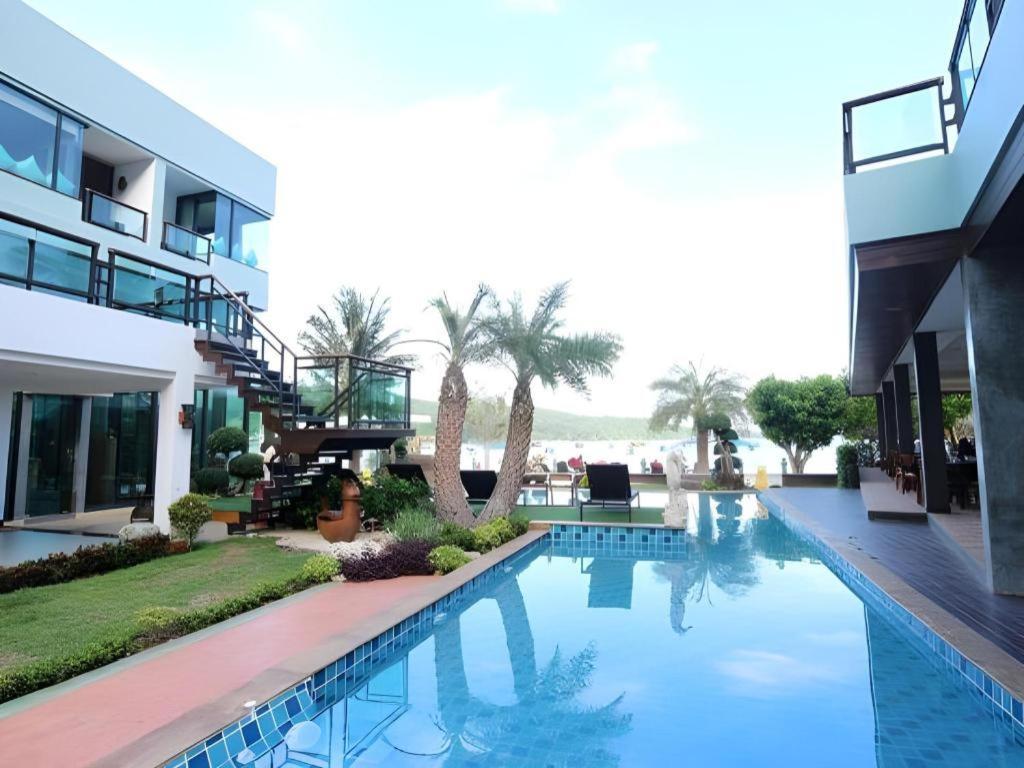 Hotel Hip Phi Phi Don