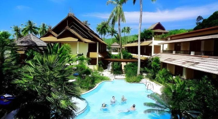 Banyan 3*