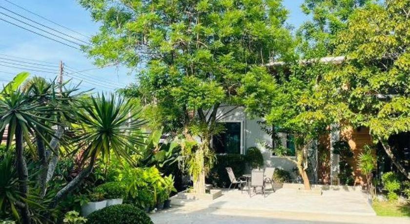 Resort Seree Grand 3*