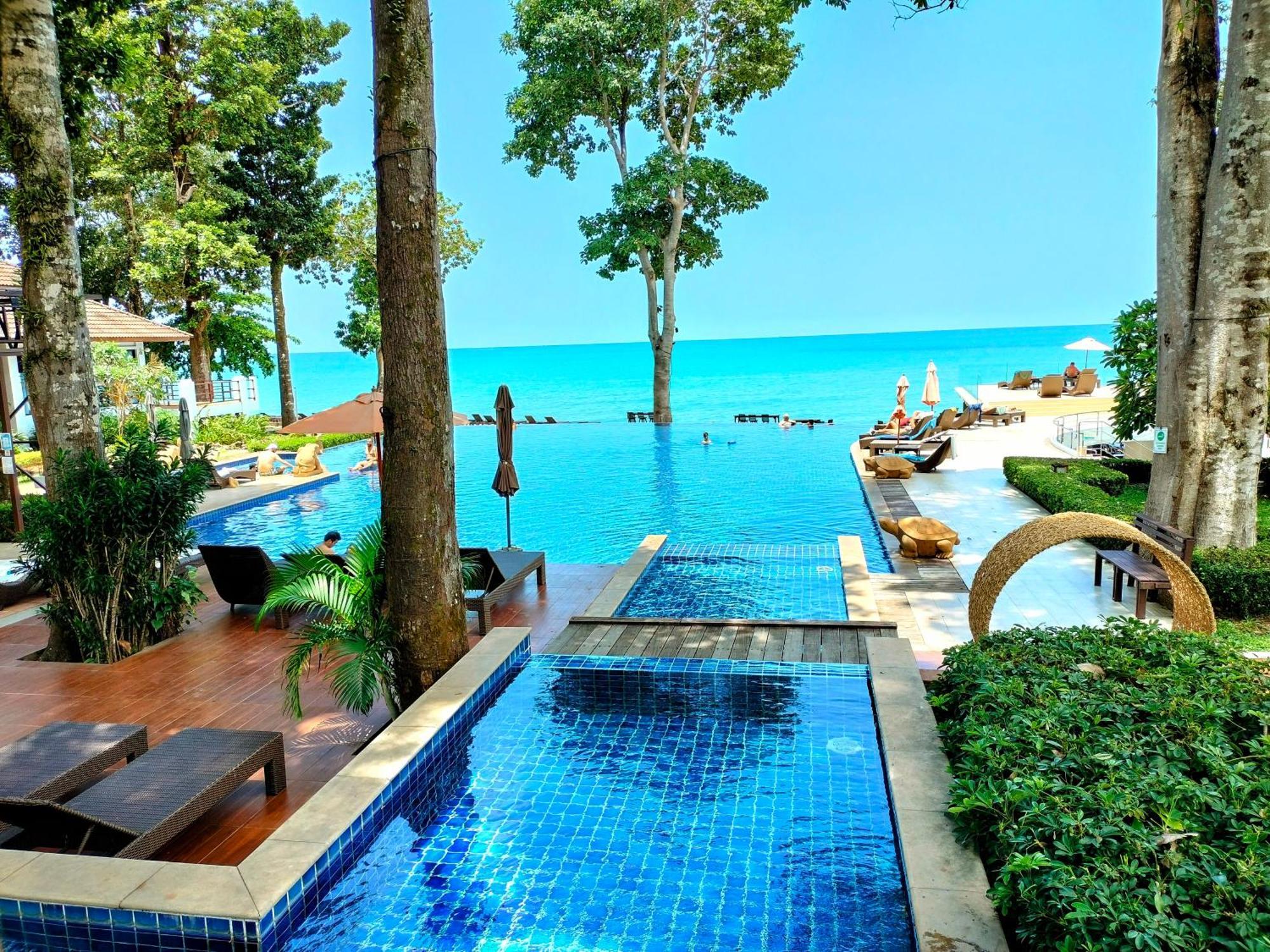 Chang Buri & Hillside Resort